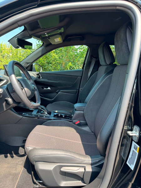 DS Automobiles DS 3 Crossback E-Tense Performance Line + — photo 6