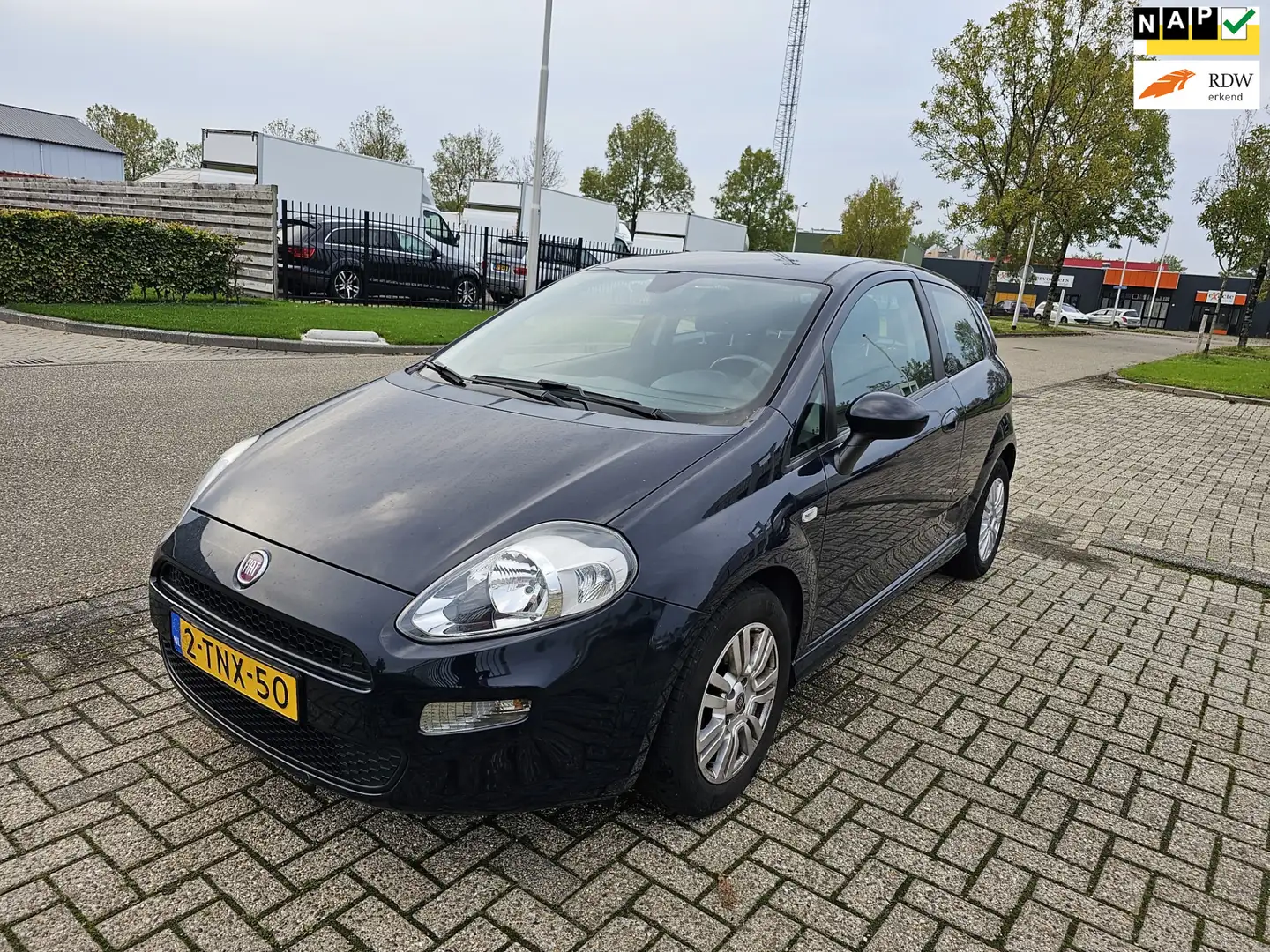 Fiat Punto Evo 0.9 TwinAir Street Airco Bj:2014 NAP! Albastru - 1