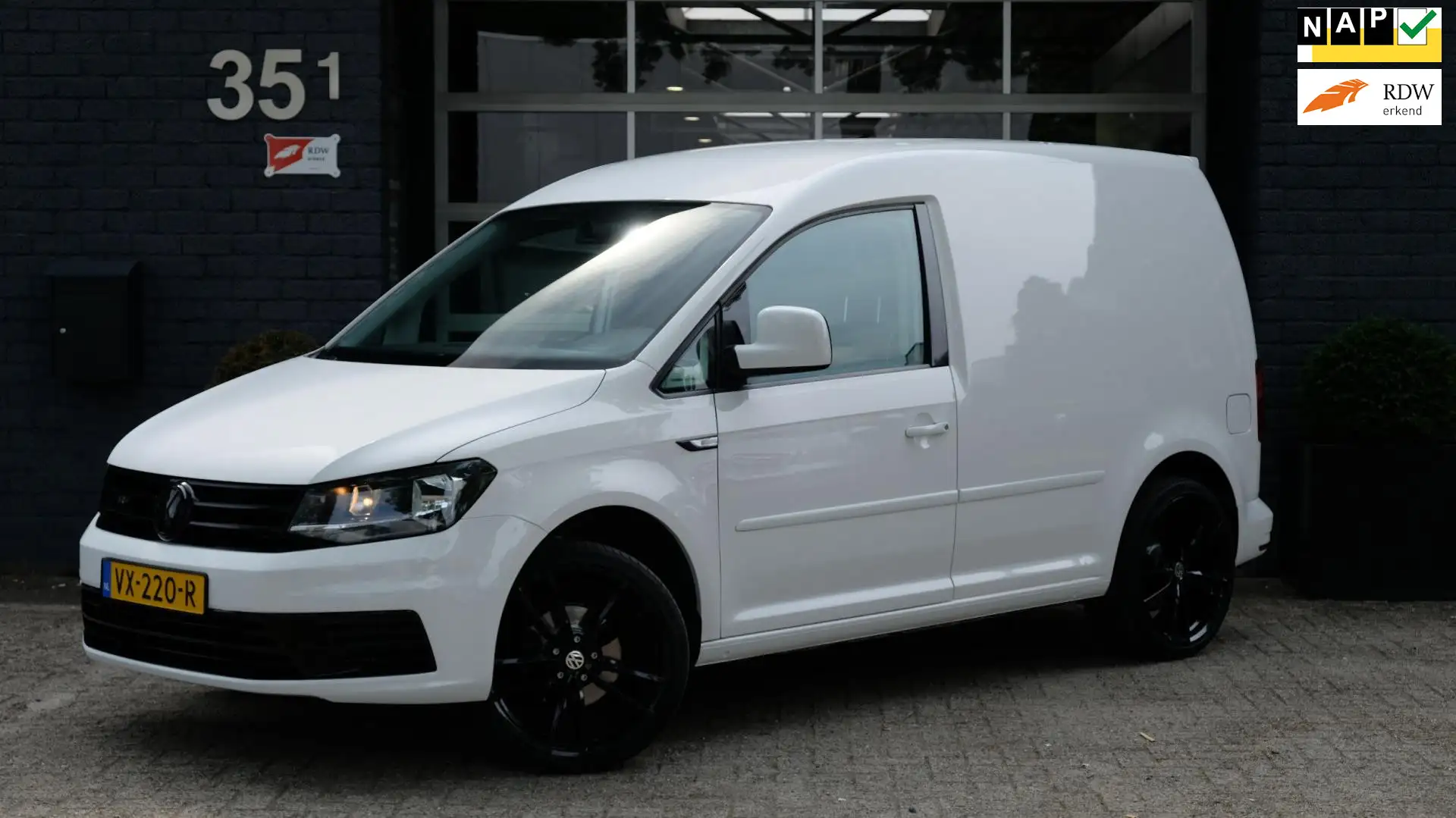 Volkswagen Caddy 2.0 TDI L1H1 BMT Cruise|Carplay|Leder|19inch - 1