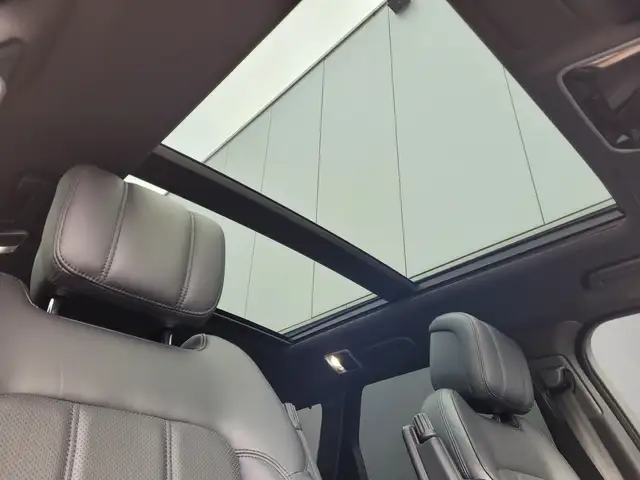 Land Rover Range Rover Sport view 15