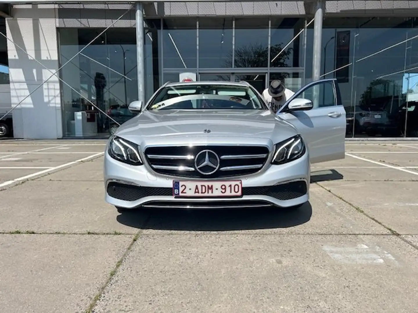 Mercedes-Benz E 200 E 200 d T 9G-TRONIC Exclusive Argent - 1