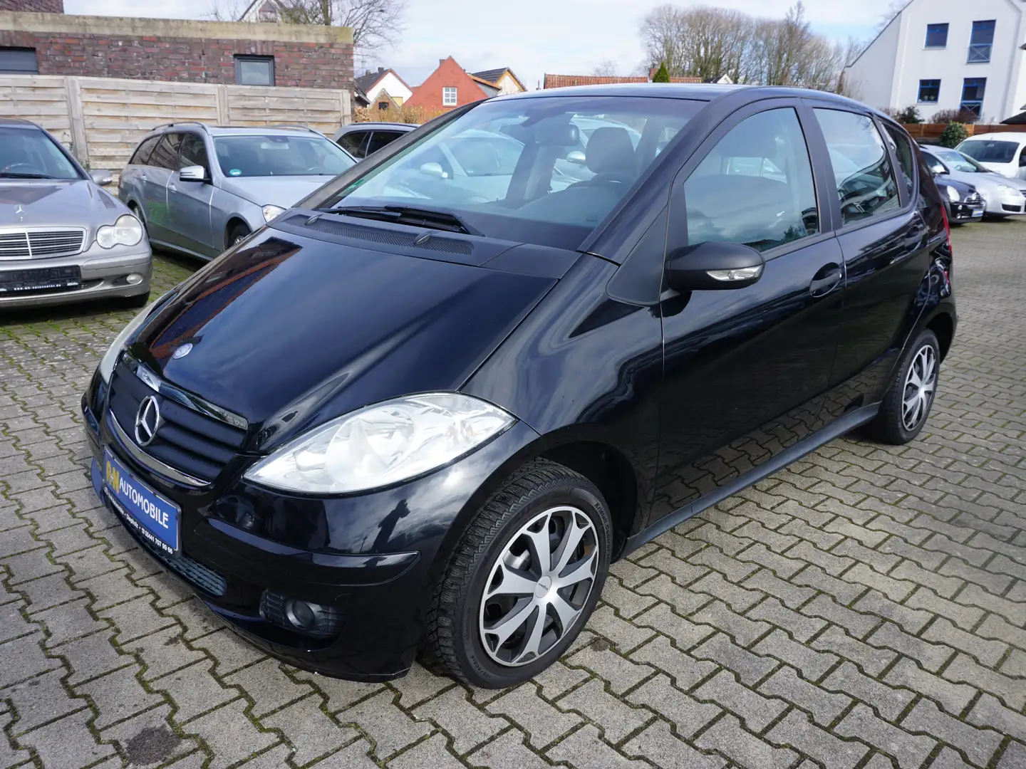 Mercedes-Benz A 170 A 170 (169.032) /AUTOMATIK/KLIMA/EURO4/ Noir - 1