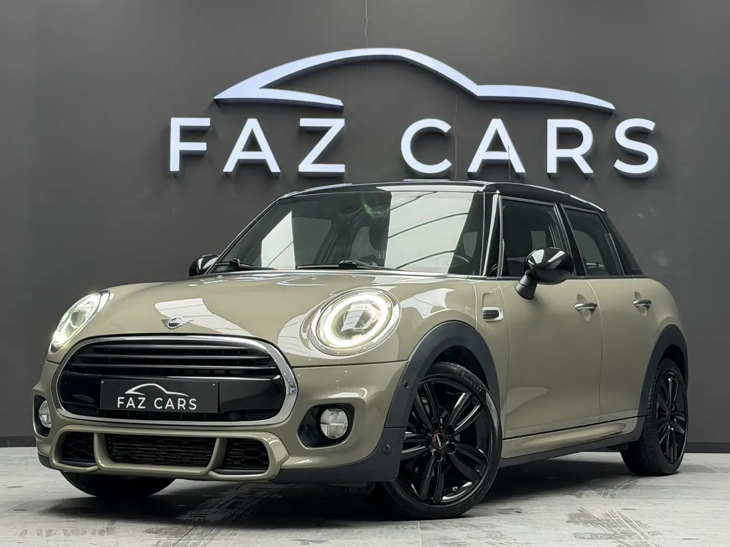 MINI Cooper 1.5 Hatch * 1ER PROP + JCW + JANTES + GARANTIE * Grau - 1