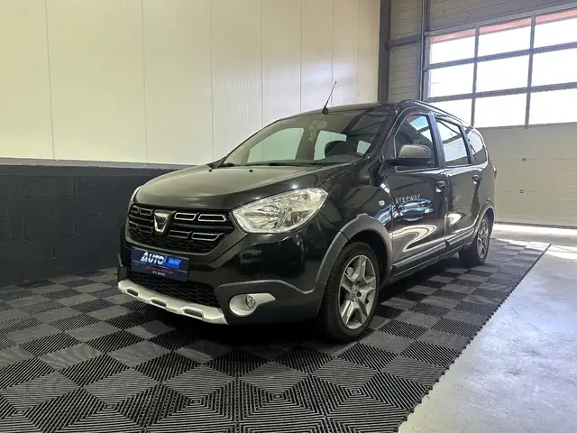 Dacia Lodgy Blue dCi 115 7 places Stepway / Clim / GPS / Bluetooth / Garantie 12 mois