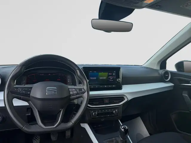 Seat Arona view 7
