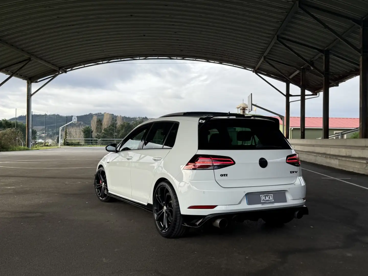 Volkswagen Golf GTI 2.0 TSI TCR DSG7 213kW Blanco - 2