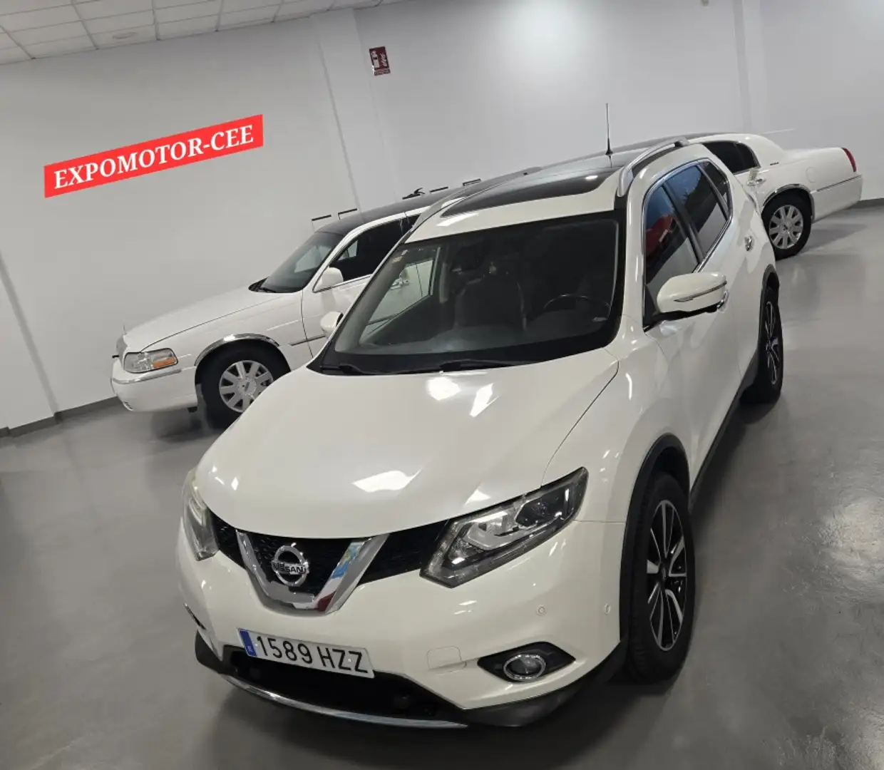 Nissan X-Trail 1.6 dCi 360 4x2 XTronic Blanco - 2