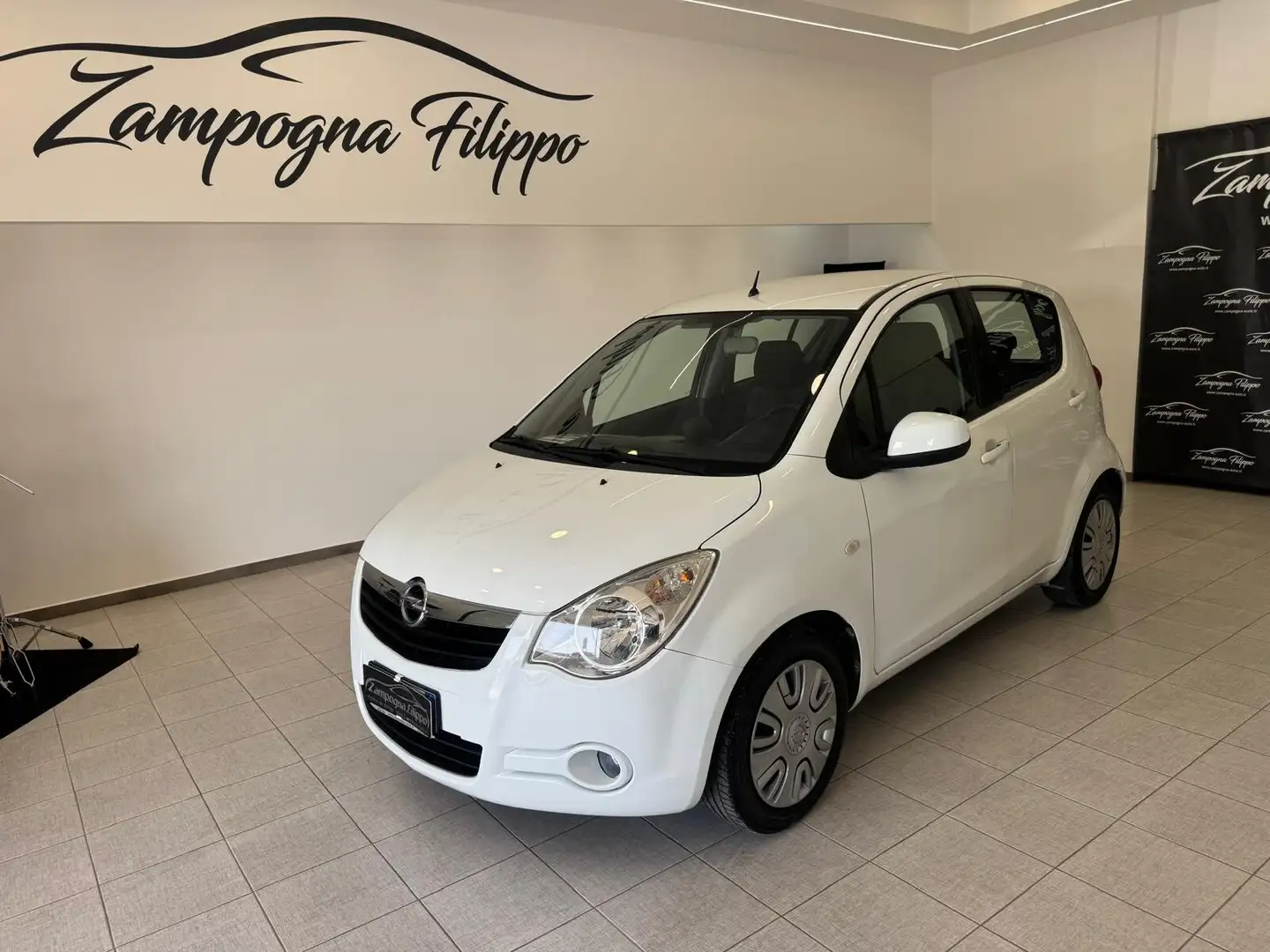 Opel Agila 1.0 12V 68CV Bianco - 1
