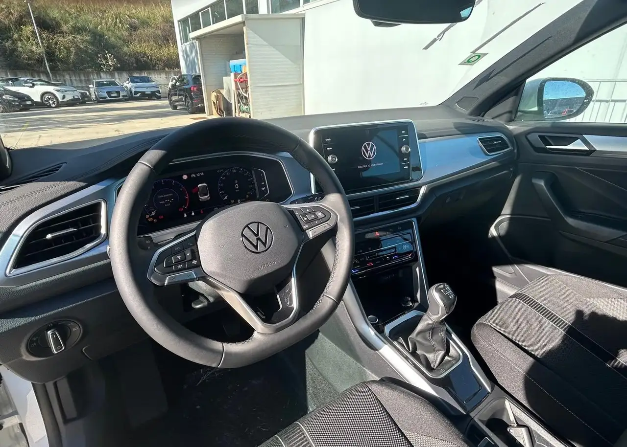 Volkswagen T-Roc 2026 — фото 11