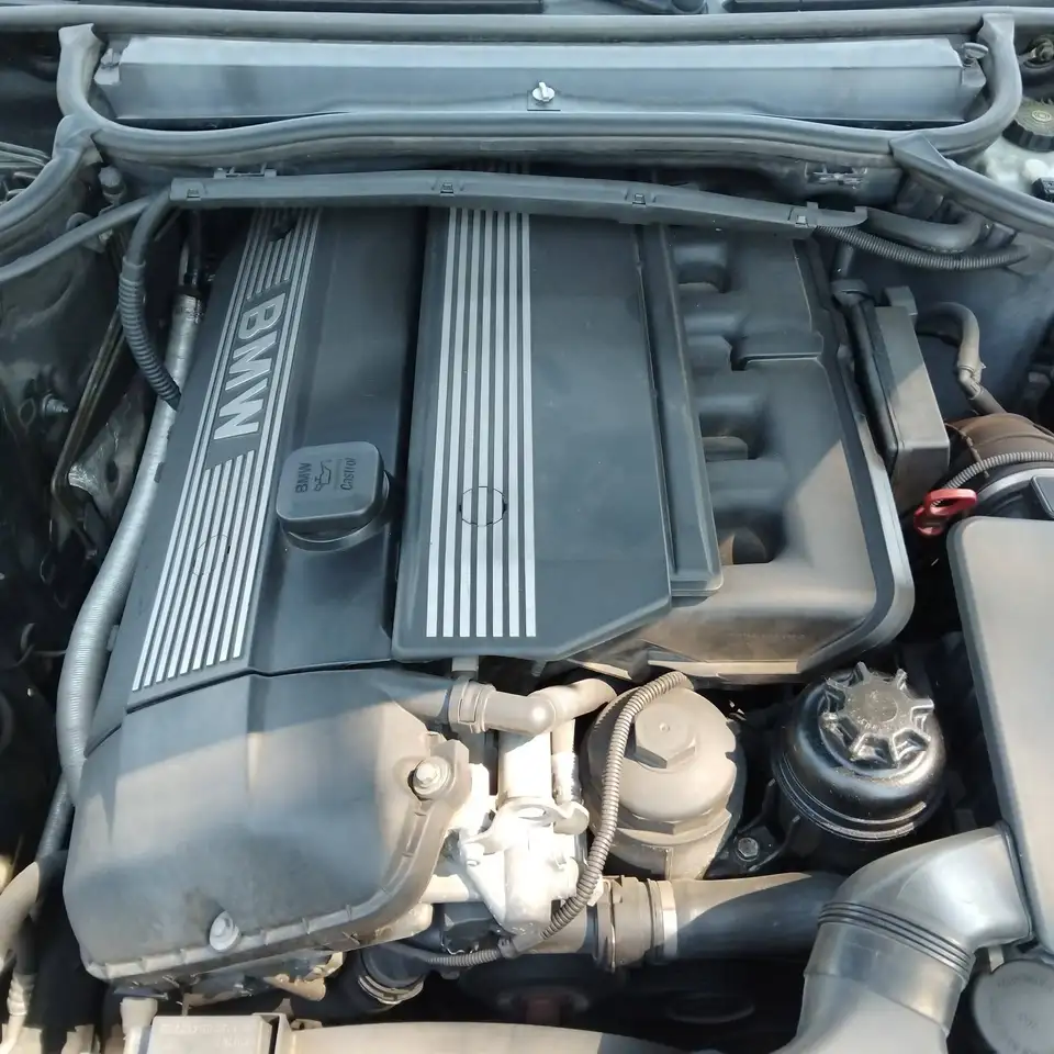 BMW 330xi Touring, foto 11