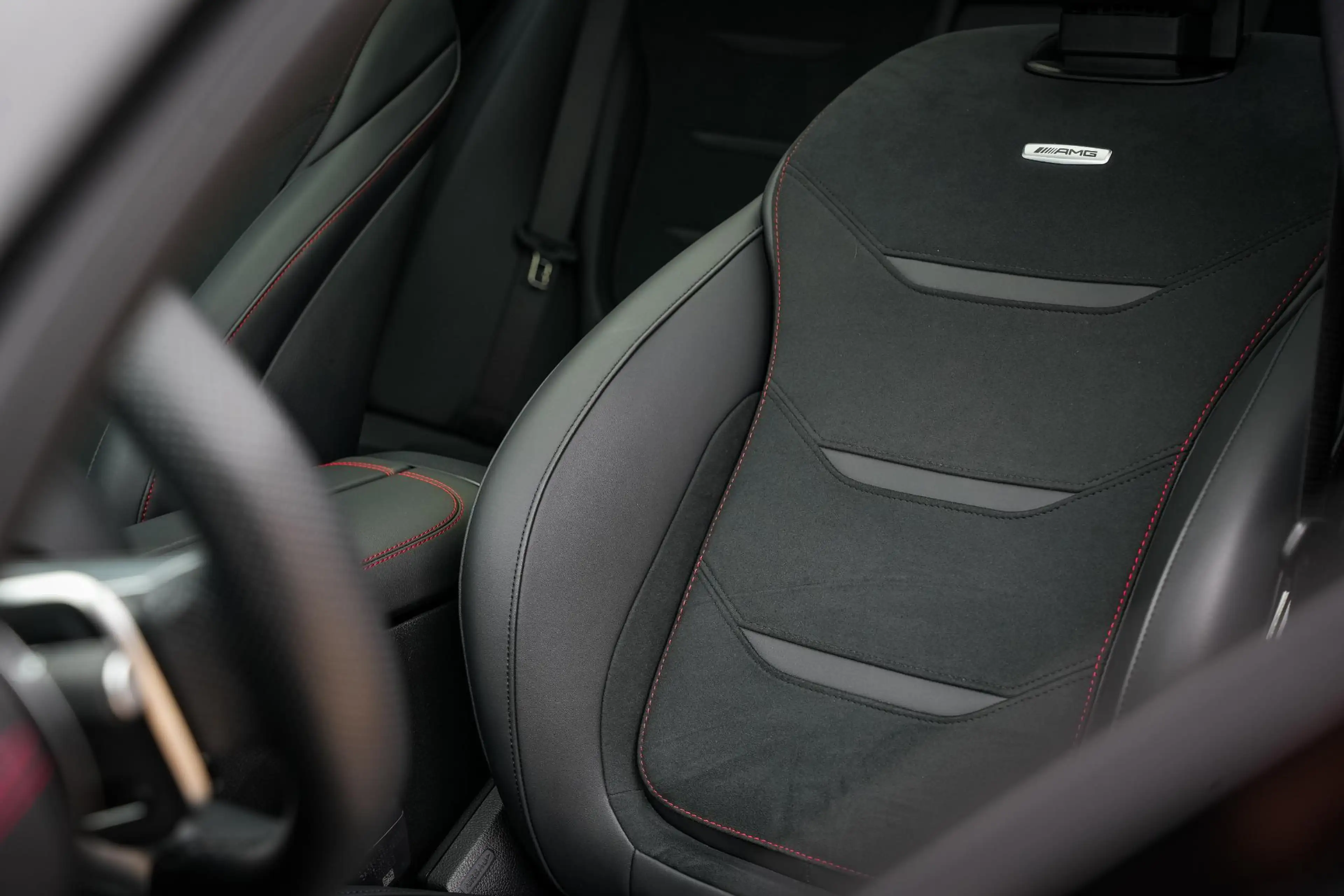 Mercedes-Benz C 43 AMG 4MATIC Panoramadak Burmester Adapt. Cruise Ambient — photo 31