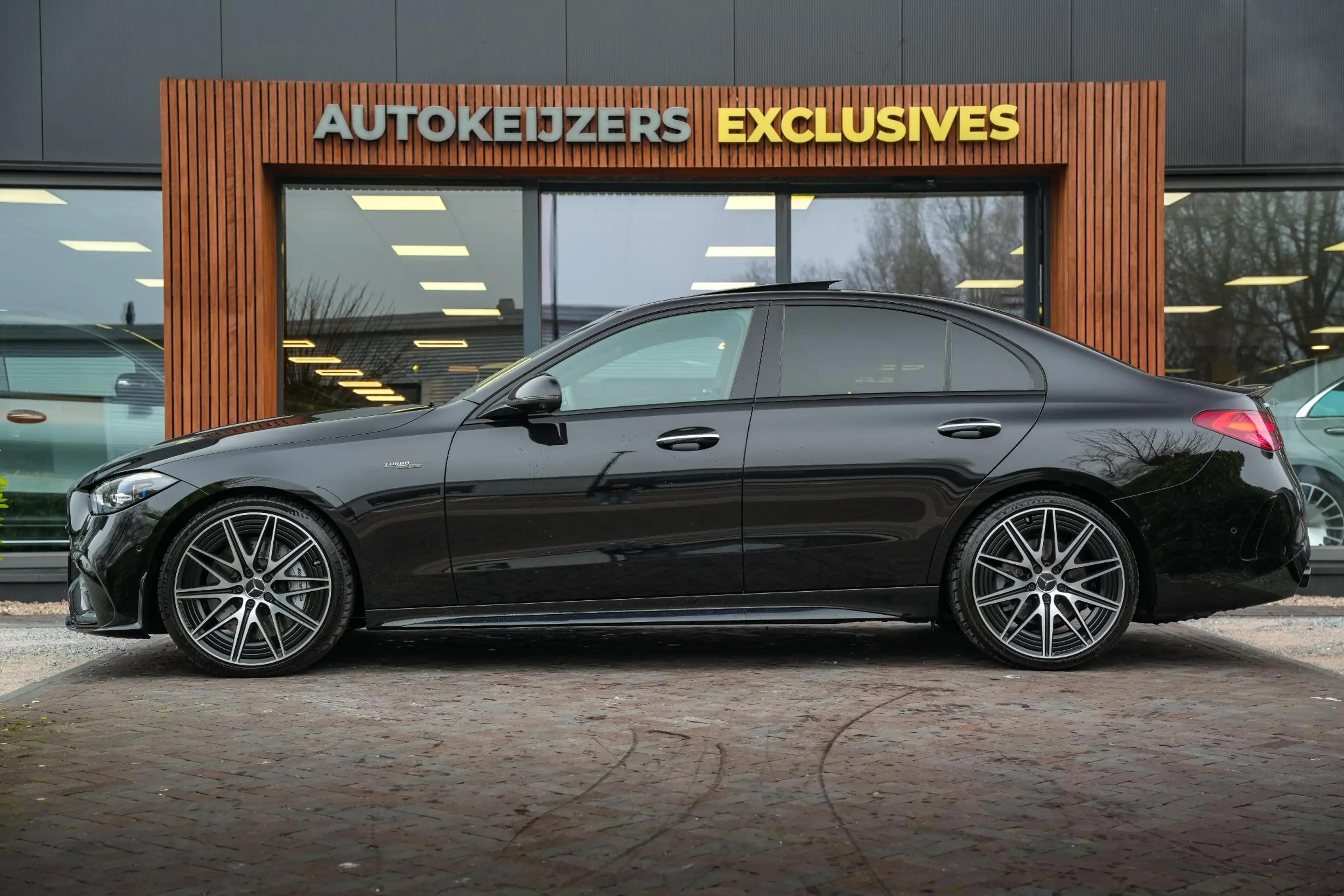 Mercedes-Benz C 43 AMG 4MATIC Panoramadak Burmester Adapt. Cruise Ambient — photo 4