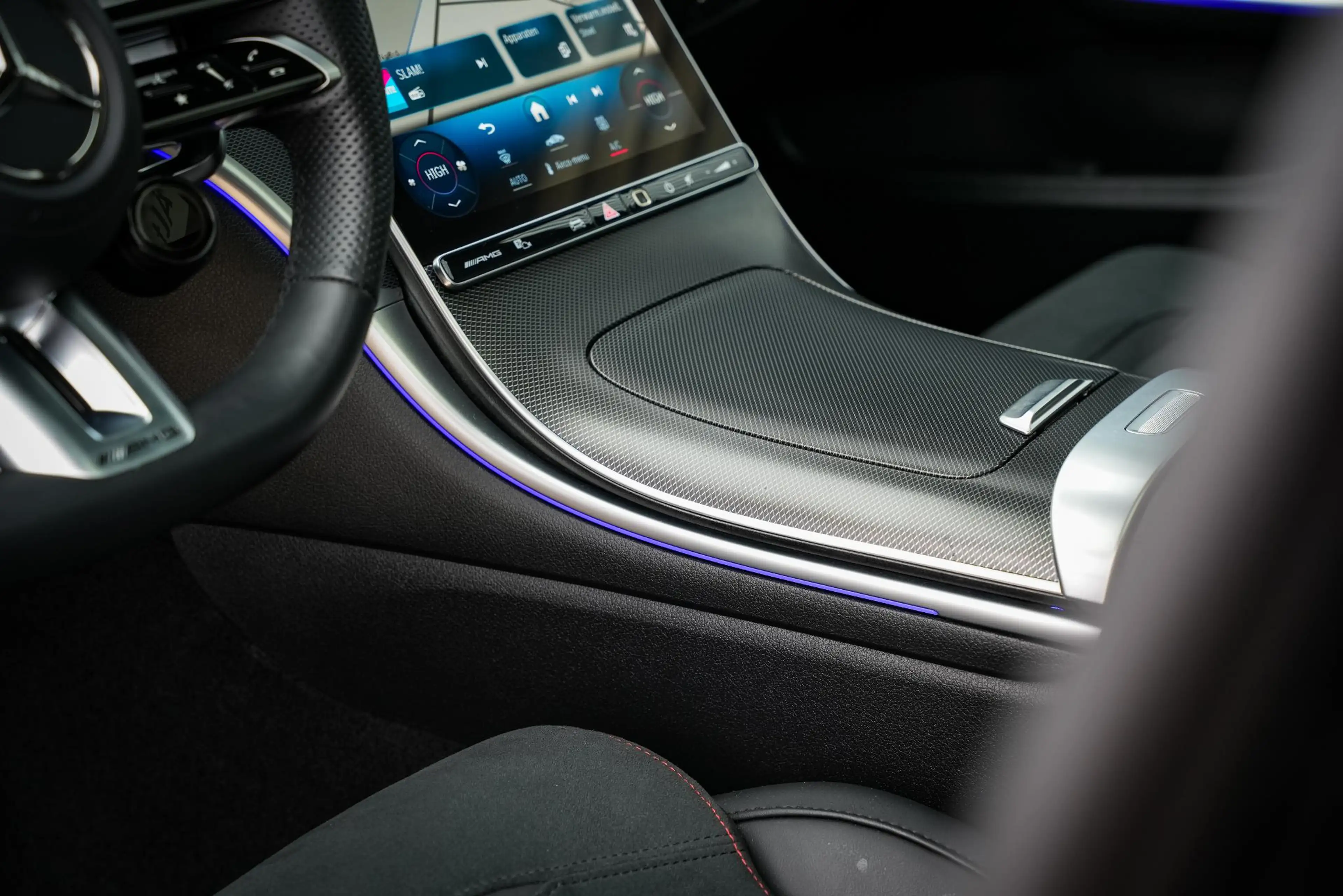 Mercedes-Benz C 43 AMG 4MATIC Panoramadak Burmester Adapt. Cruise Ambient — photo 32