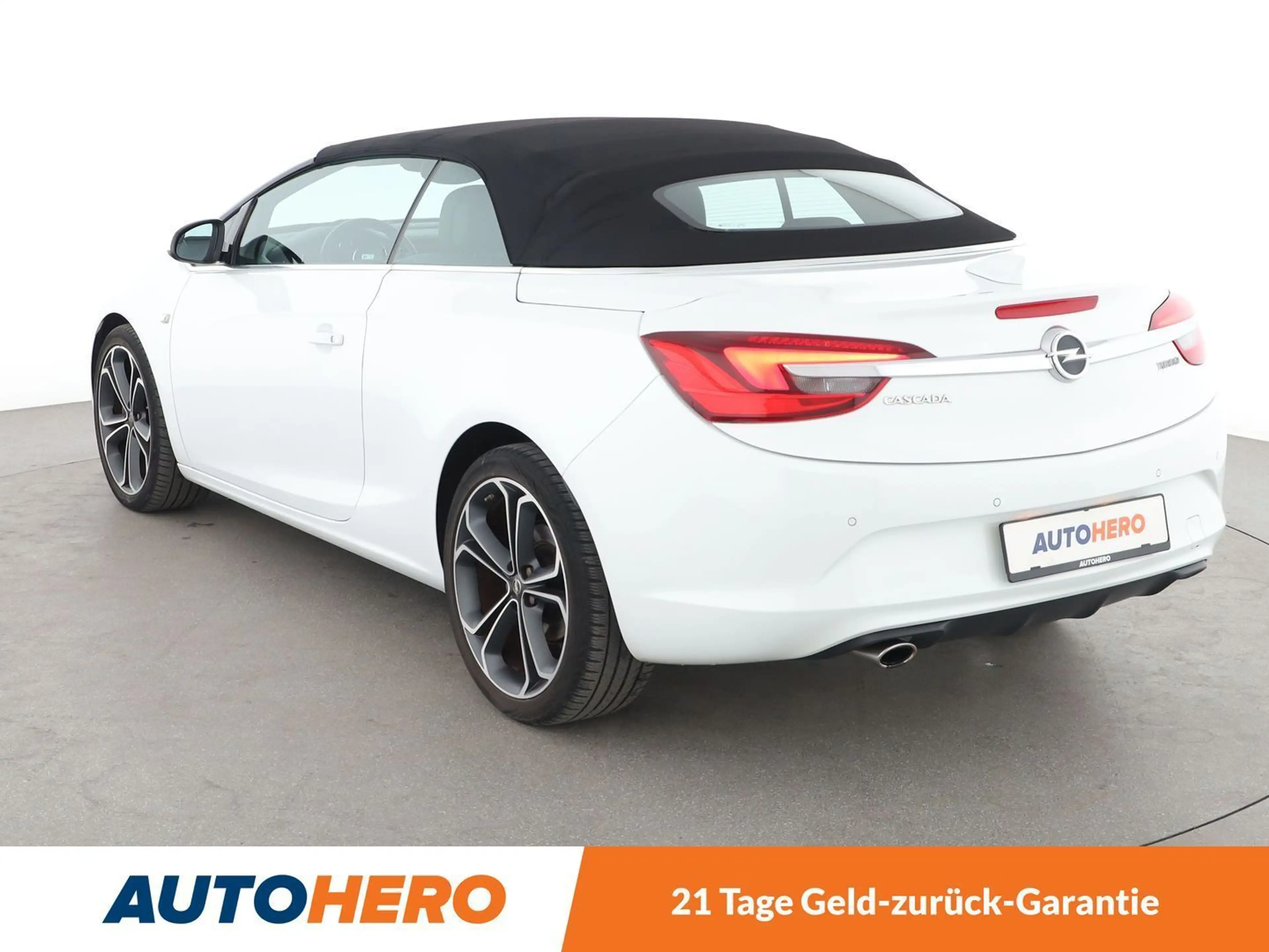 Opel Cascada 1.6 SIDI Turbo Innovation Aut.*NAVI*XENON*PDC* — photo 4