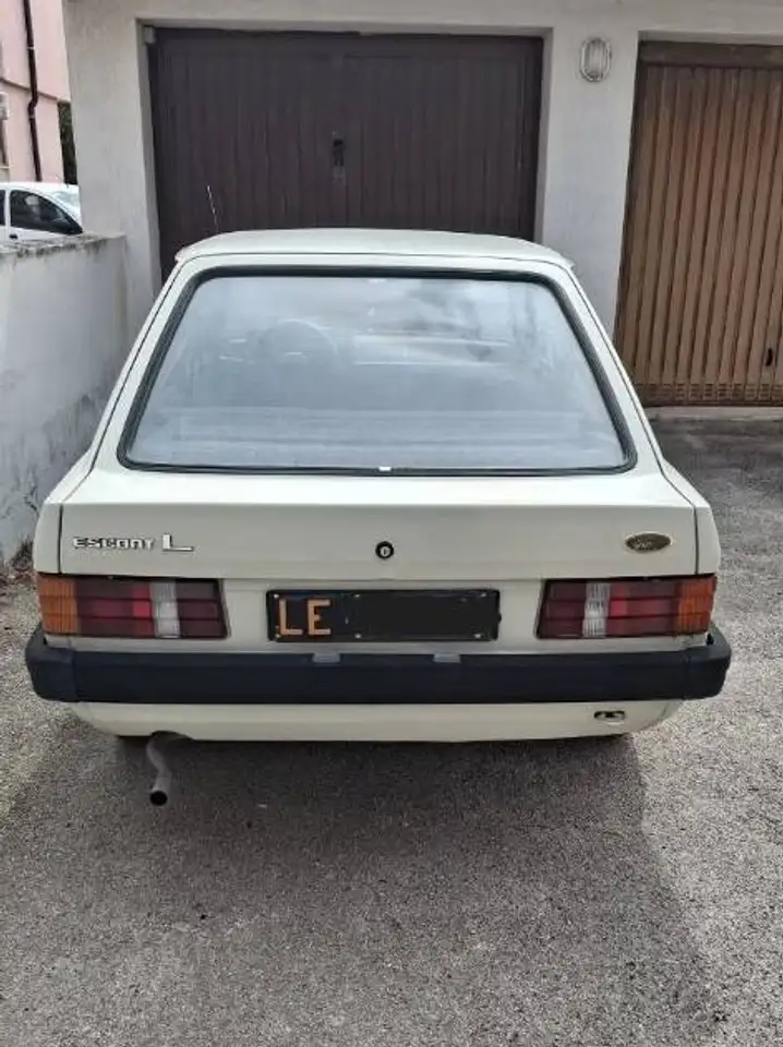 Ford Escort L, foto 2