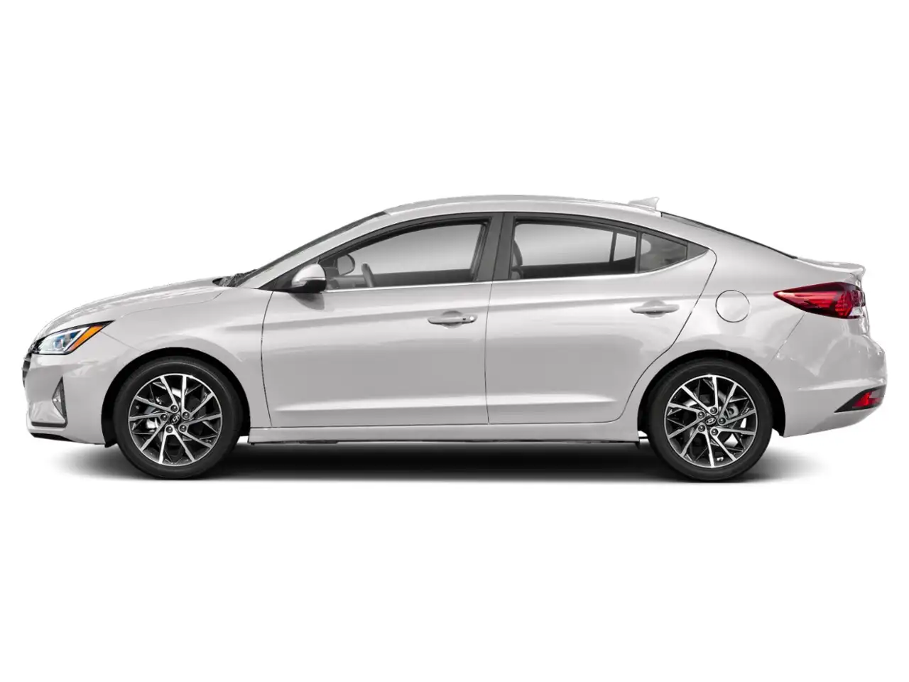 Hyundai ELANTRA photo Hyundai ELANTRA