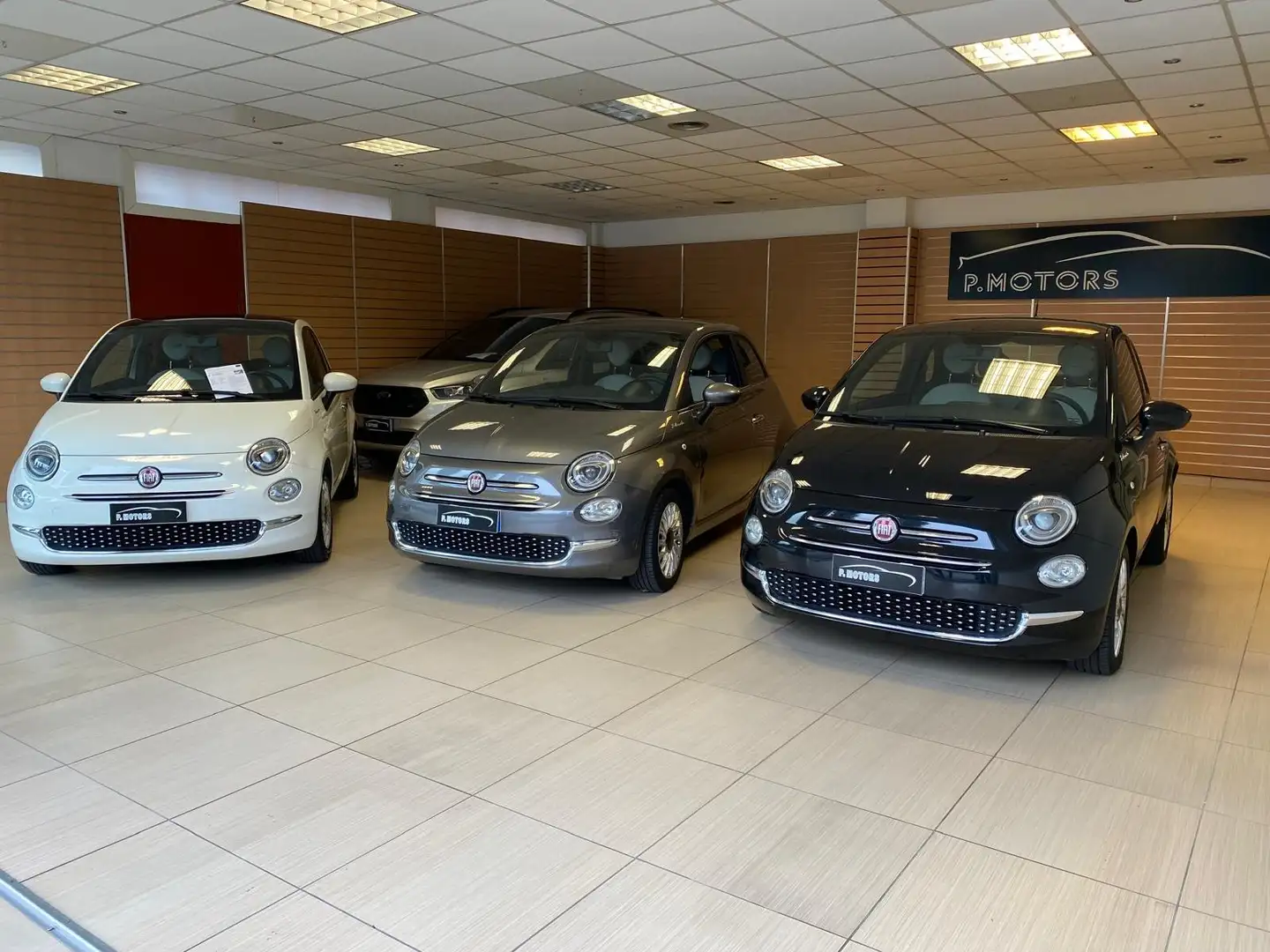 Fiat 500 1.0 hybrid Dolcevita prezzo reale senza vincoli Grigio - 1