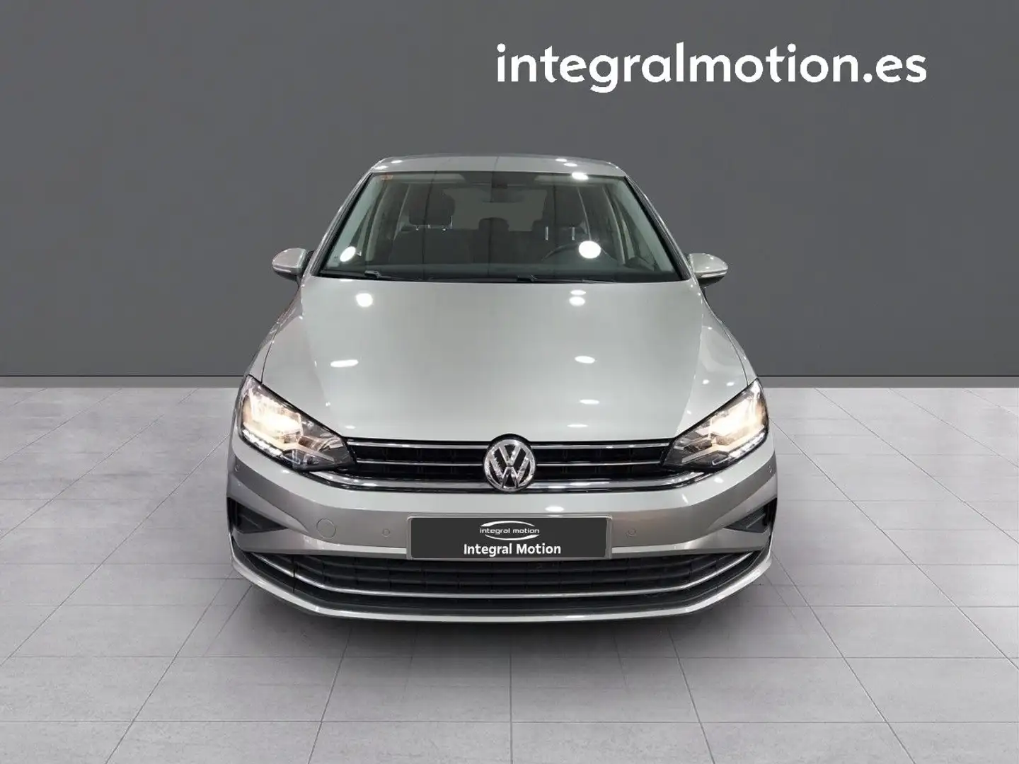 Volkswagen Golf Variant 1.6TDI Sport DSG7 Gris - 2