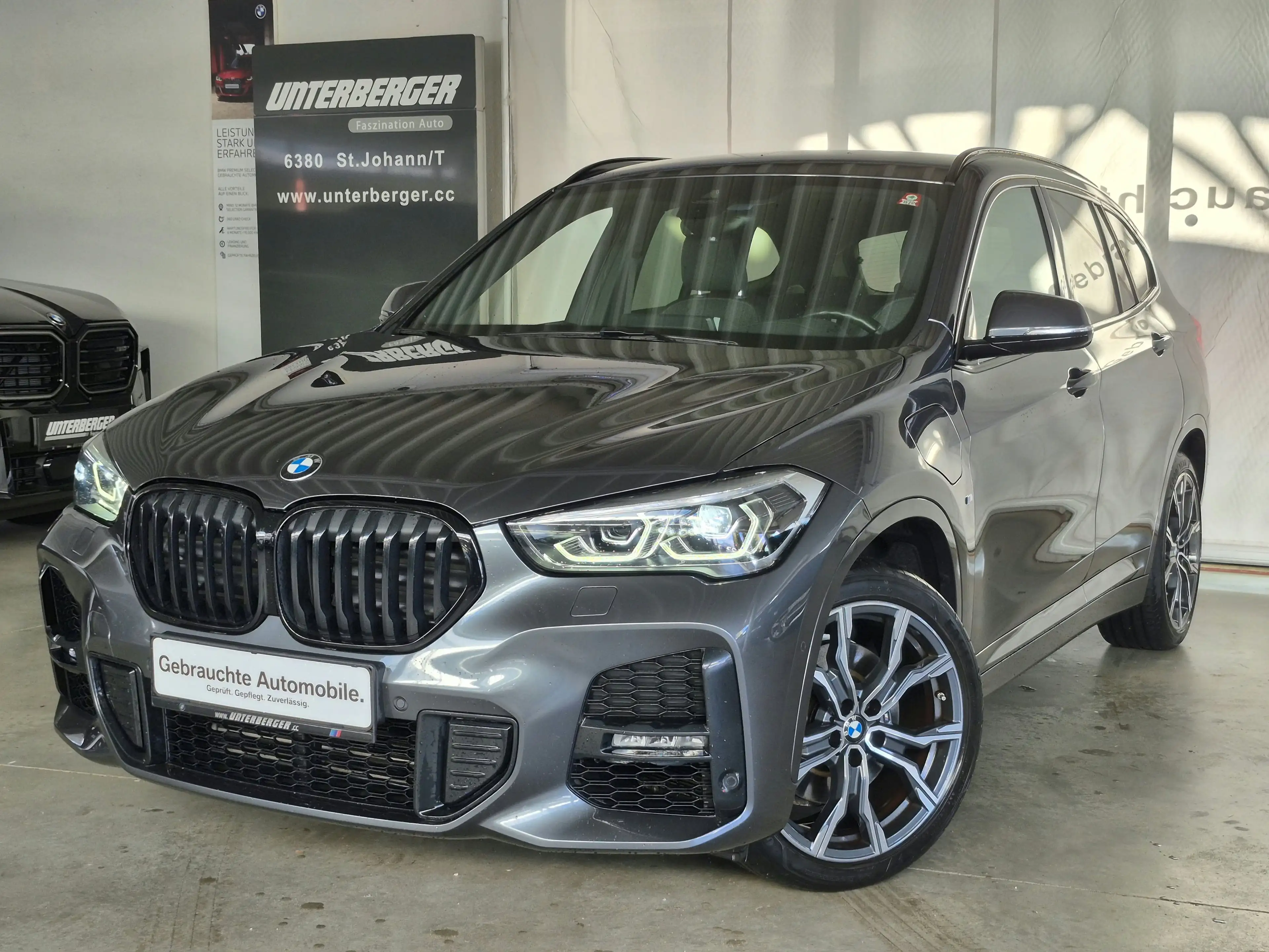 BMW X1 xDrive25e M Sportpaket / AHK / Kommission