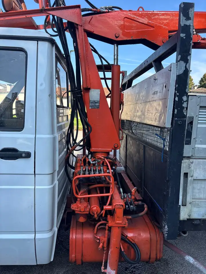 Iveco Daily Vendo Iveco Daily del 1986, diesel, con cabina sos, foto 4