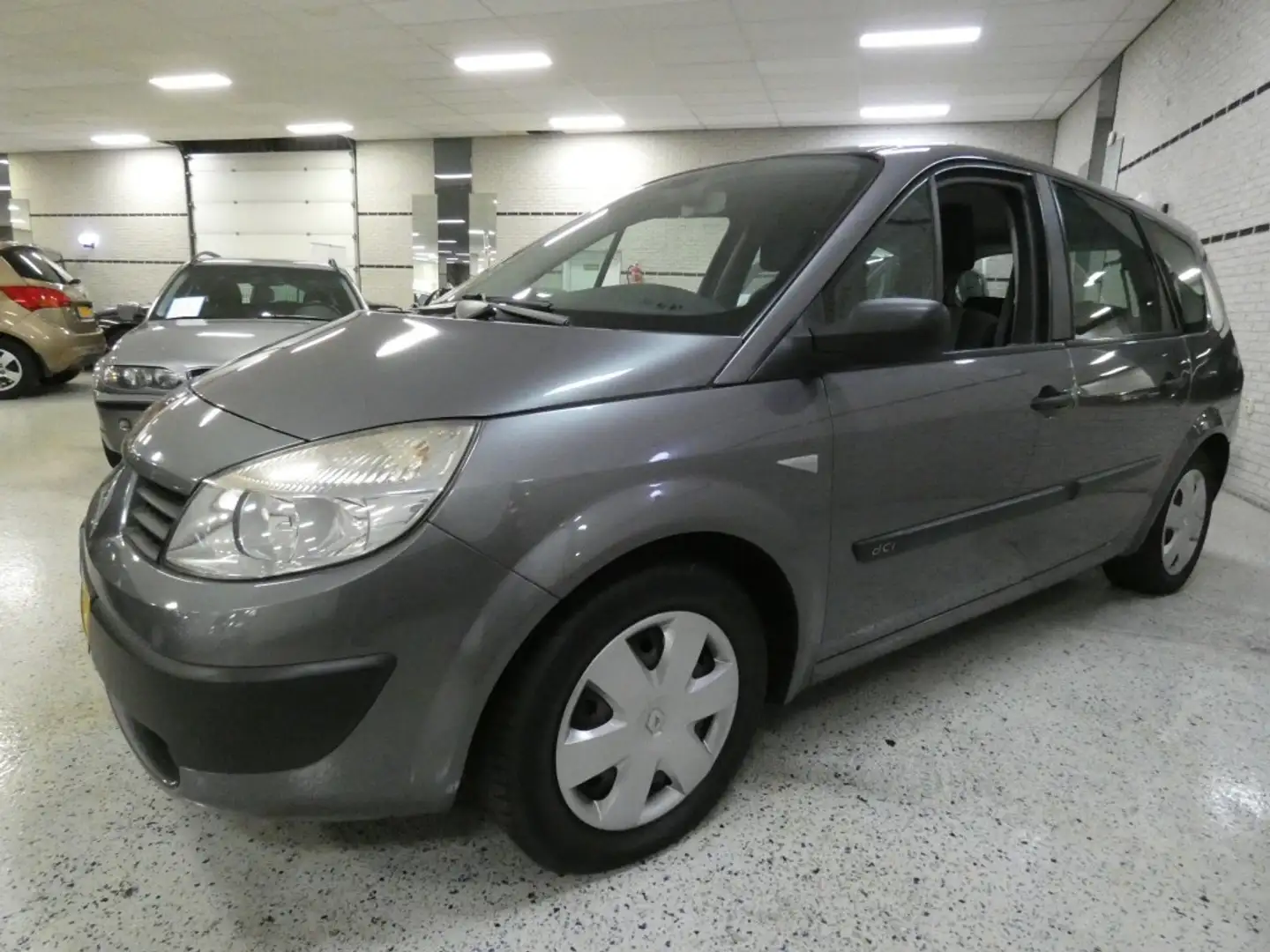 Renault Grand Scenic 1.5 DCI Airco Elec. Pakket Cruise Control Сірий - 1