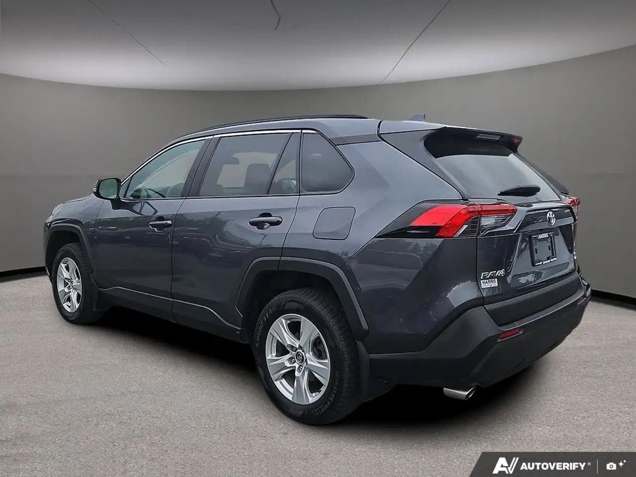 Toyota RAV 4 снимка Toyota RAV 4