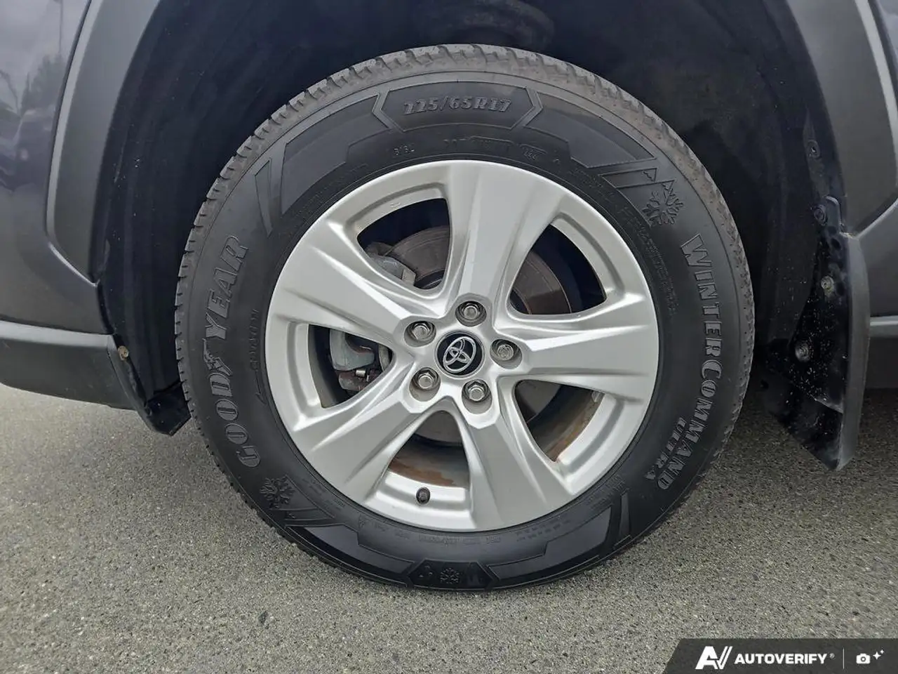 Toyota RAV 4 снимка Toyota RAV 4