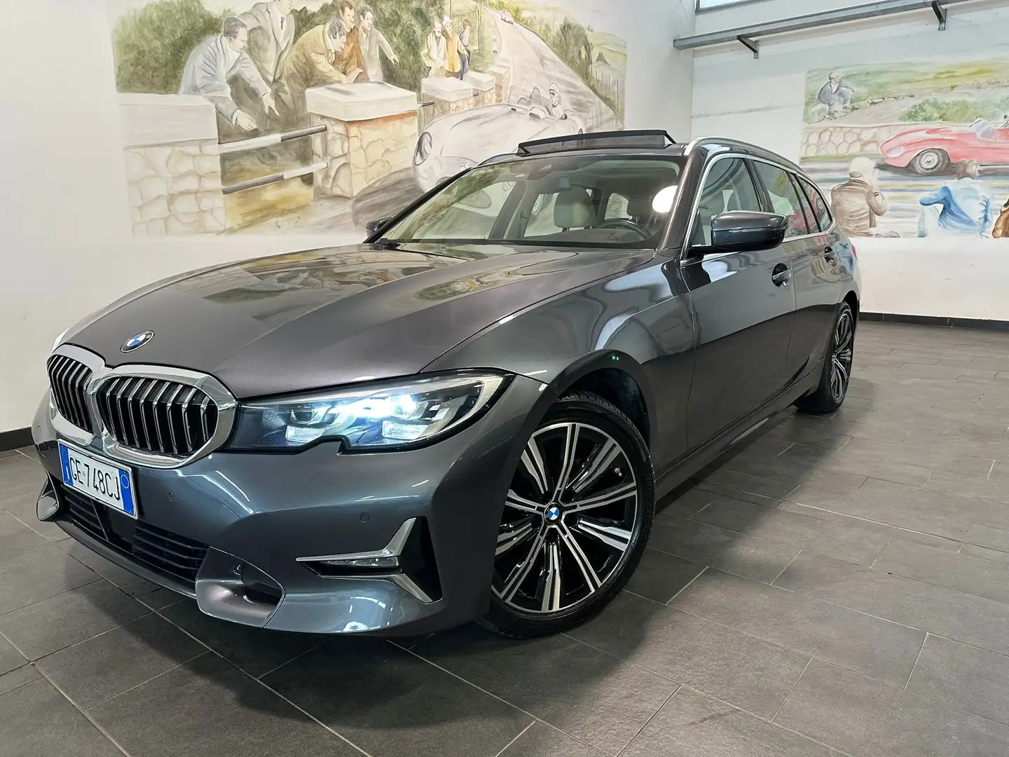 BMW 320 xDrive Touring Luxury -TETTO - LED - GAR.24 MESI Grigio - 1