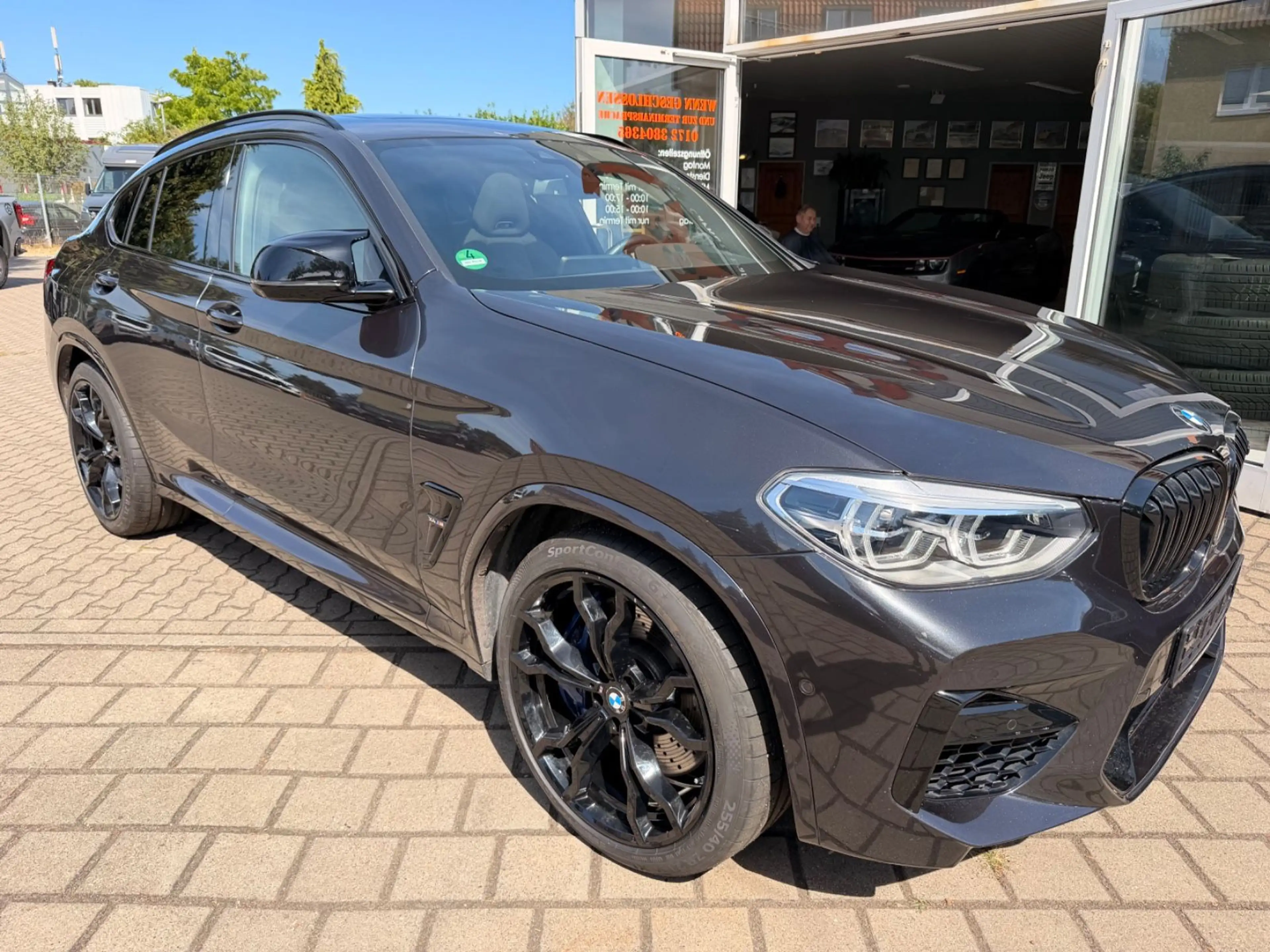 BMW X4 M Competition — photo 2