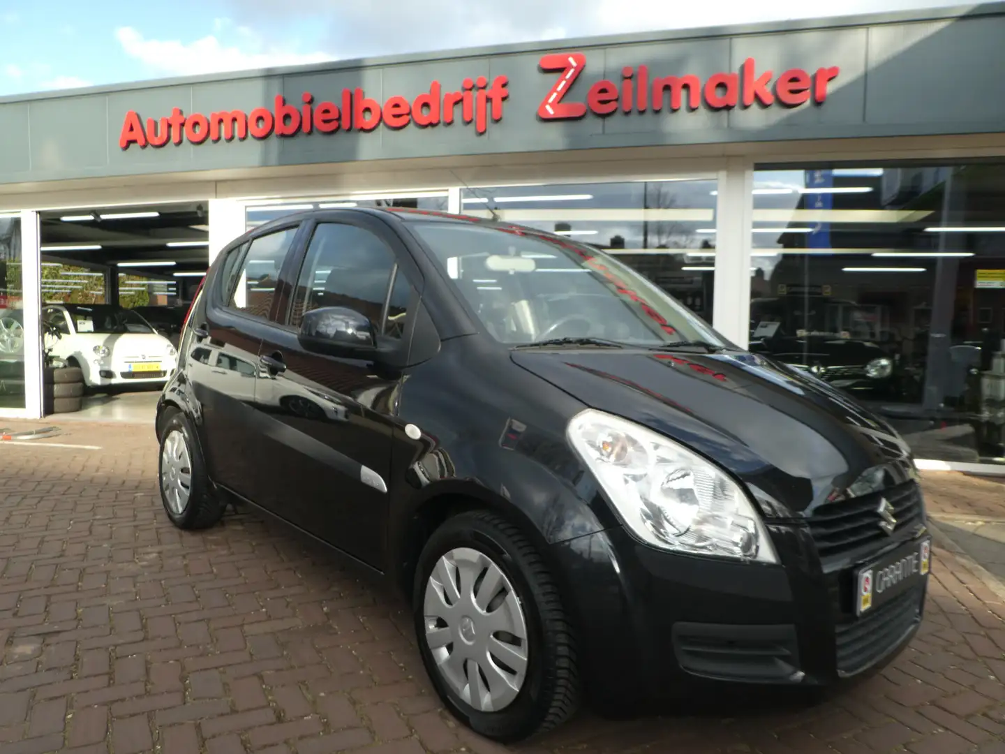 Suzuki Splash 1.2 Comfort Automaat, Airco, Stoelverwarming Fekete - 1