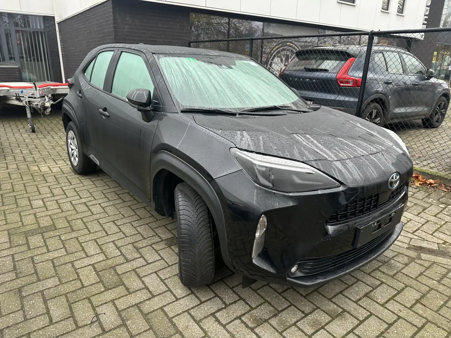 Toyota Yaris Cross Zwart - 2