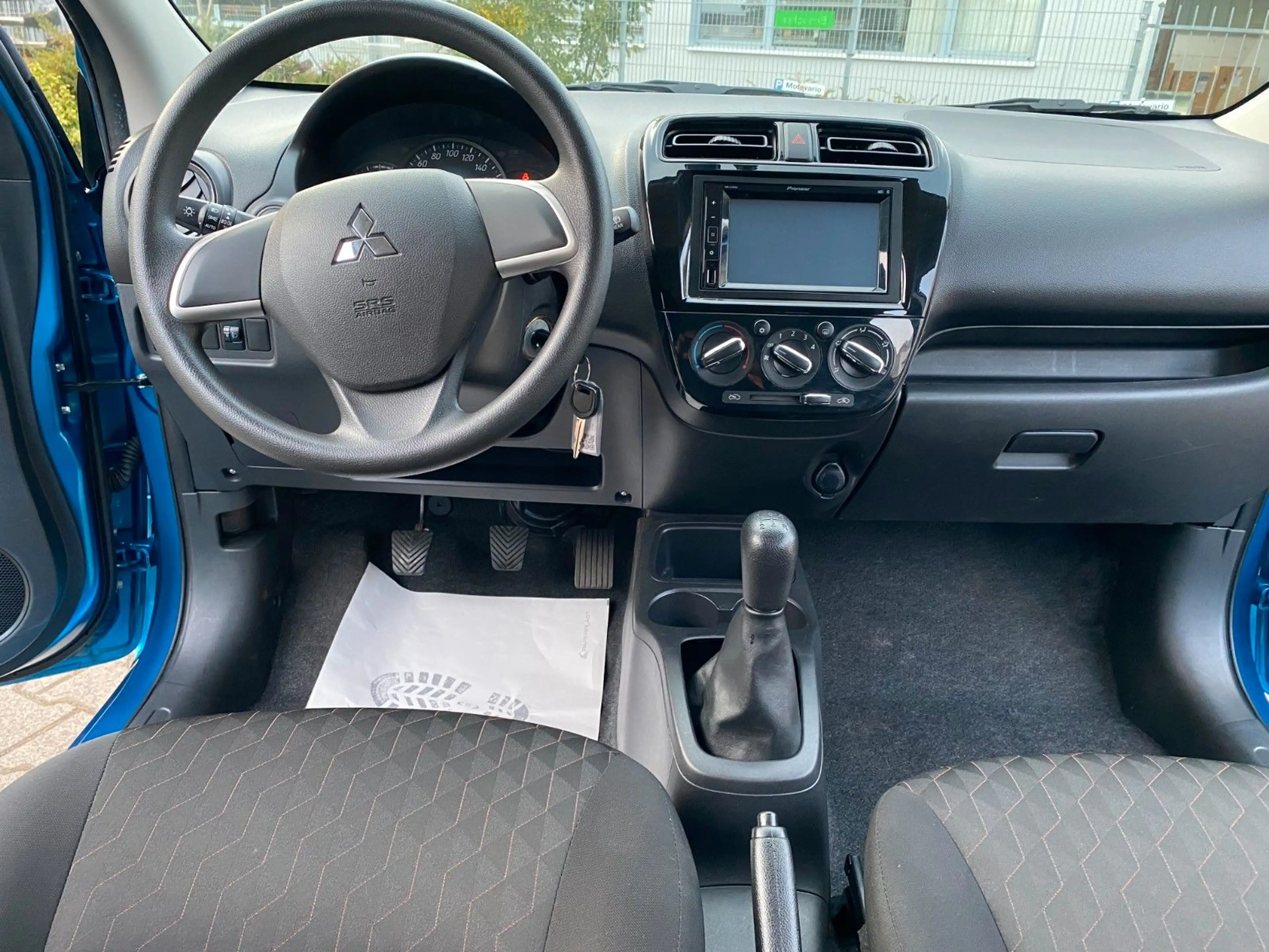Mitsubishi Space Star Select — photo 8
