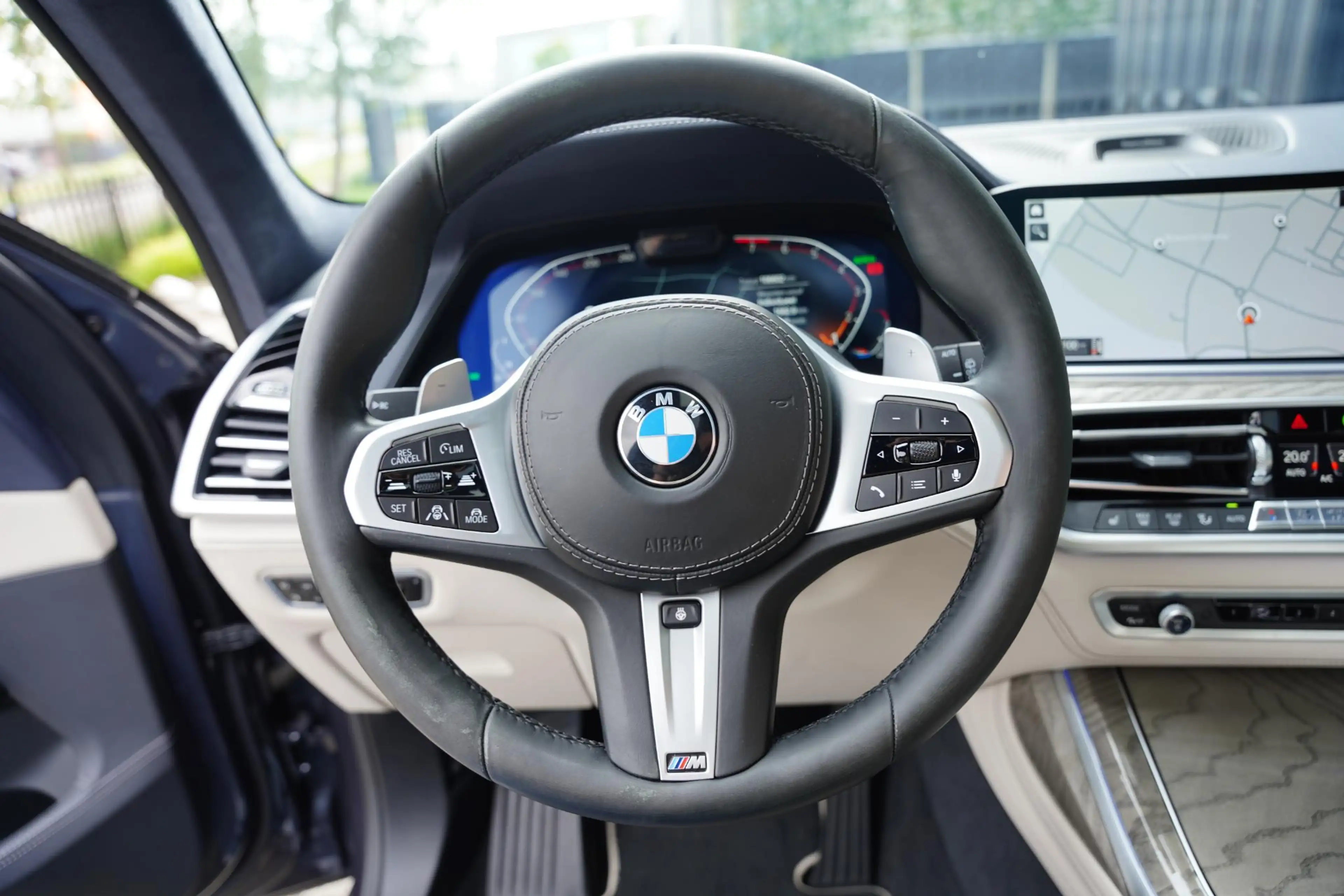 BMW X7 X-Drive 40 I / Individual / 6 Persoons / Bowers & — photo 9