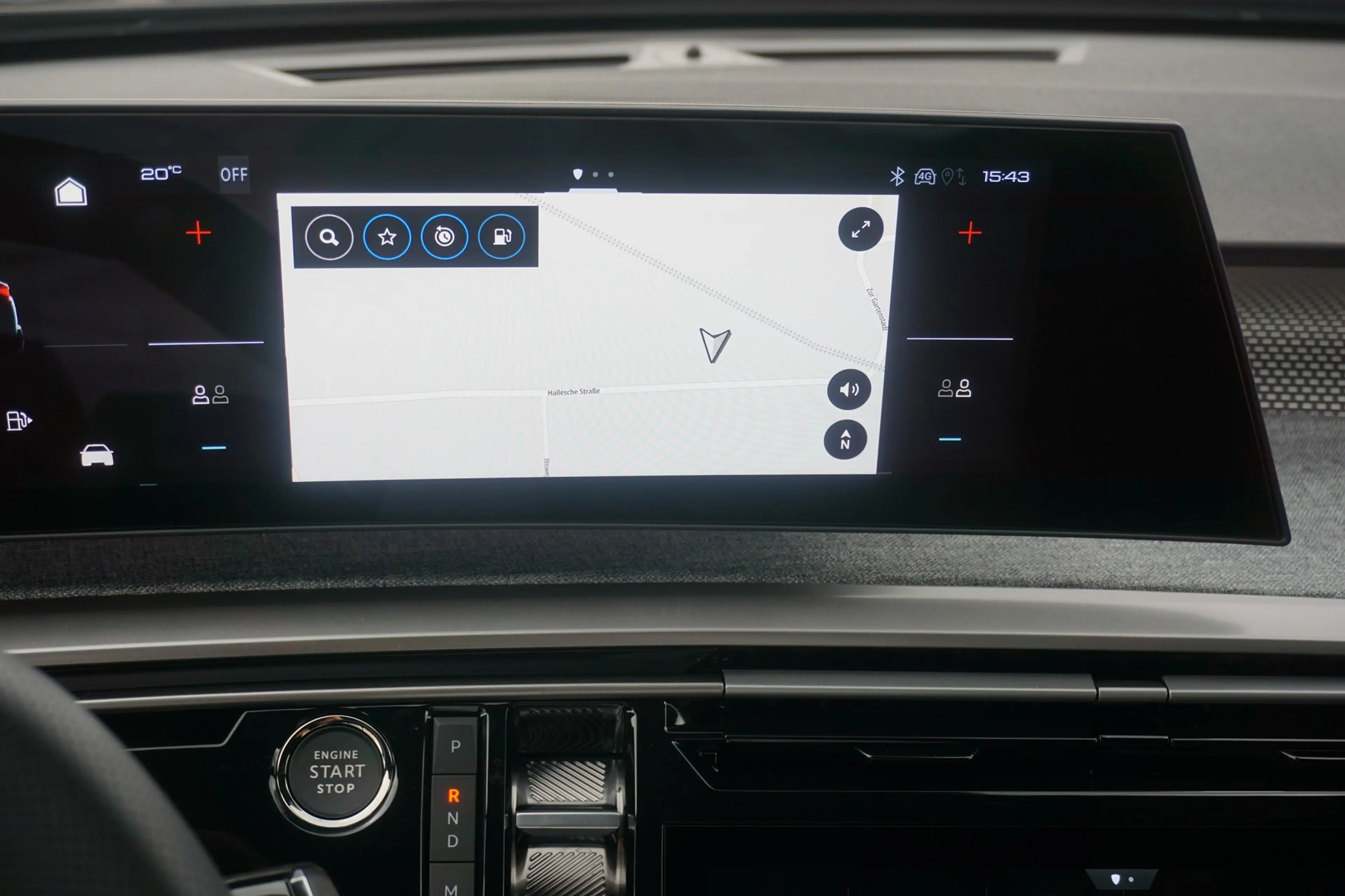 Peugeot 5008 GT 1.2 Hybrid Aut. LED ACC Navi 360° — photo 12