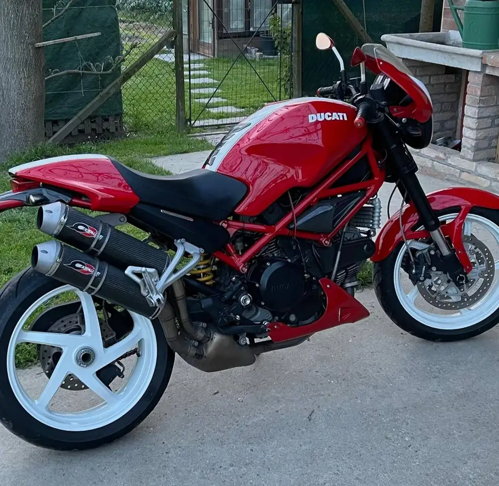 Ducati Monster S2R