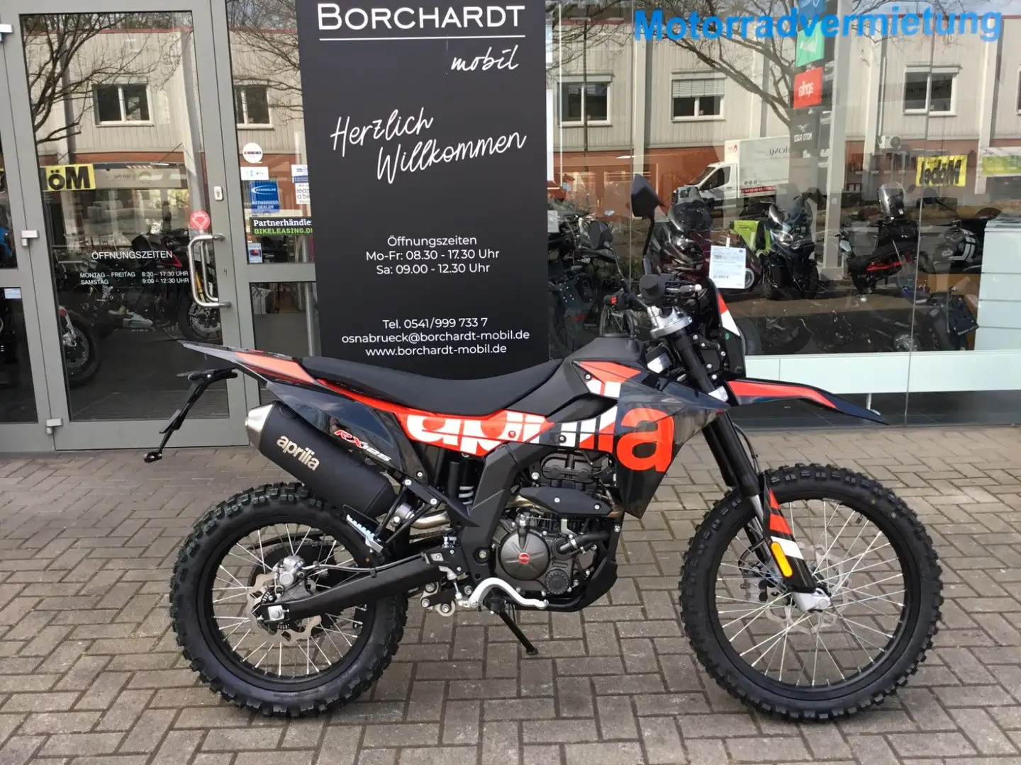 Aprilia RX 125 Model 2025, 15PS, Sonderfinanzierung Noir - 1