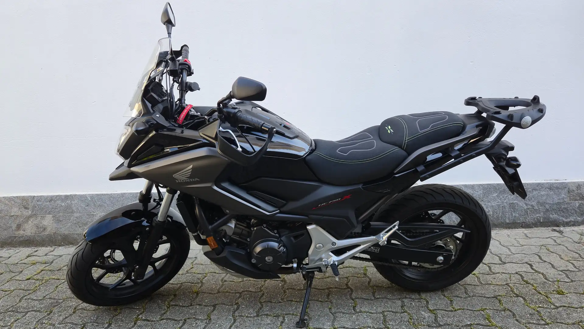 Honda NC 750 ABS Černá - 1