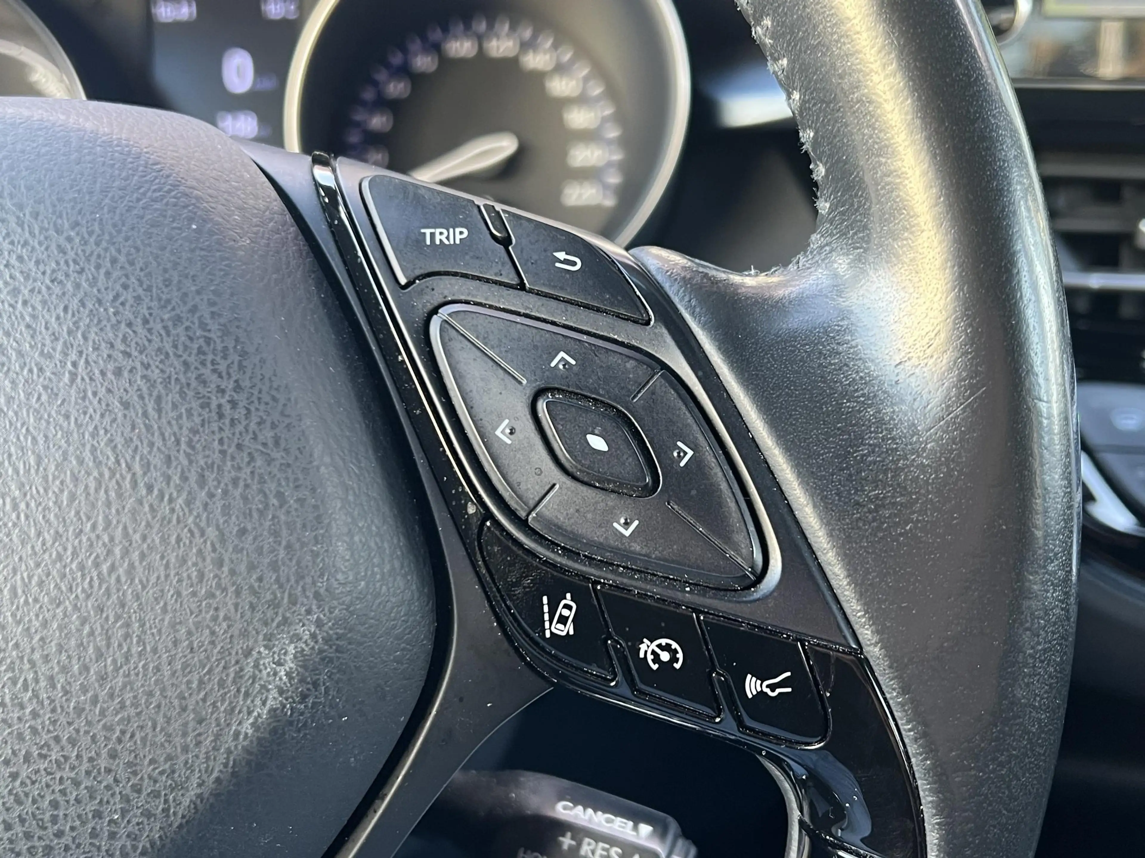 Toyota C-HR 2.0 Hybrid Style | Trekhaak, Dodehoekherkenning, S — photo 34
