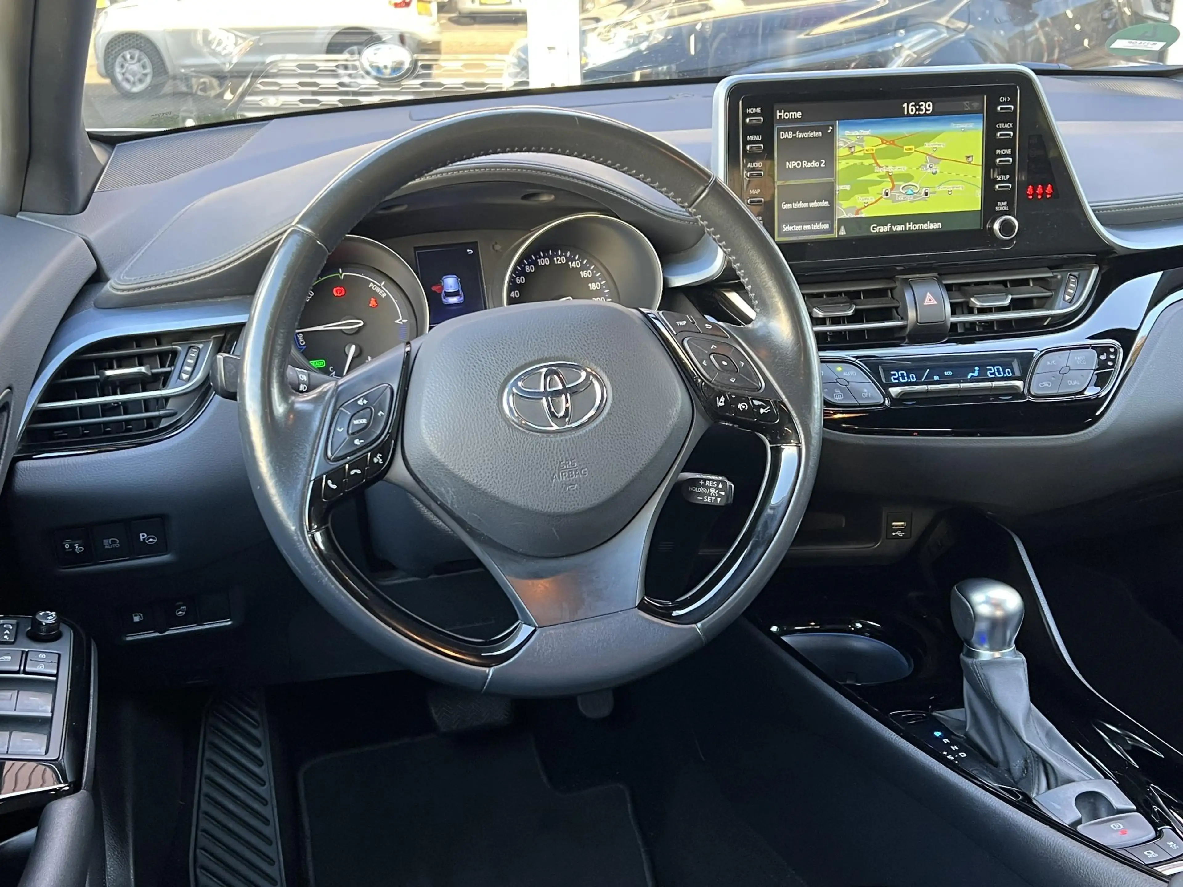 Toyota C-HR 2.0 Hybrid Style | Trekhaak, Dodehoekherkenning, S — photo 21