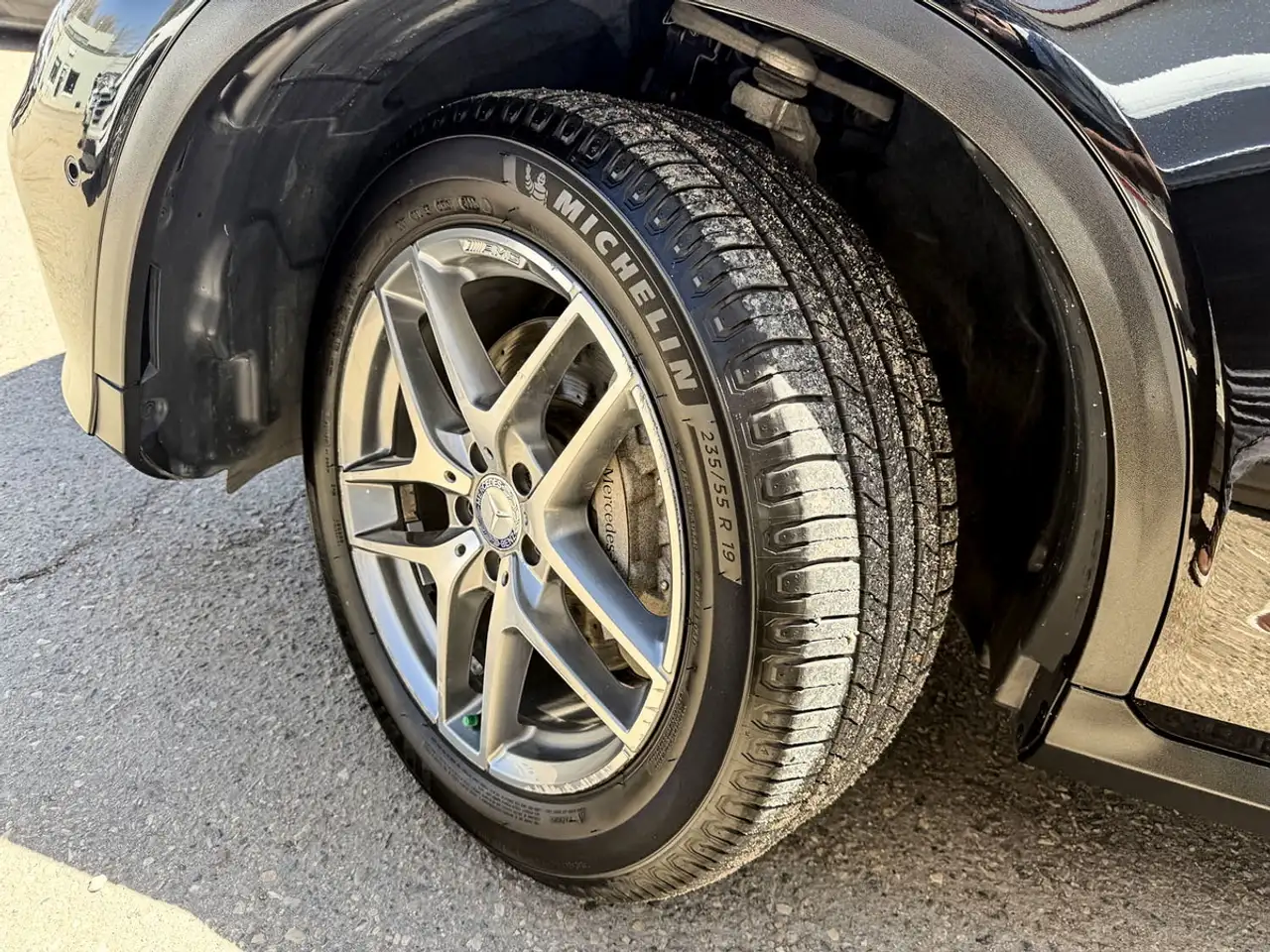 Mercedes-Benz GLC снимка Mercedes-Benz GLC