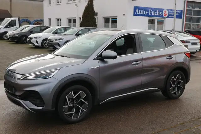 BYD Atto 3 60kWh Design Panoramadach Leder LED CCS