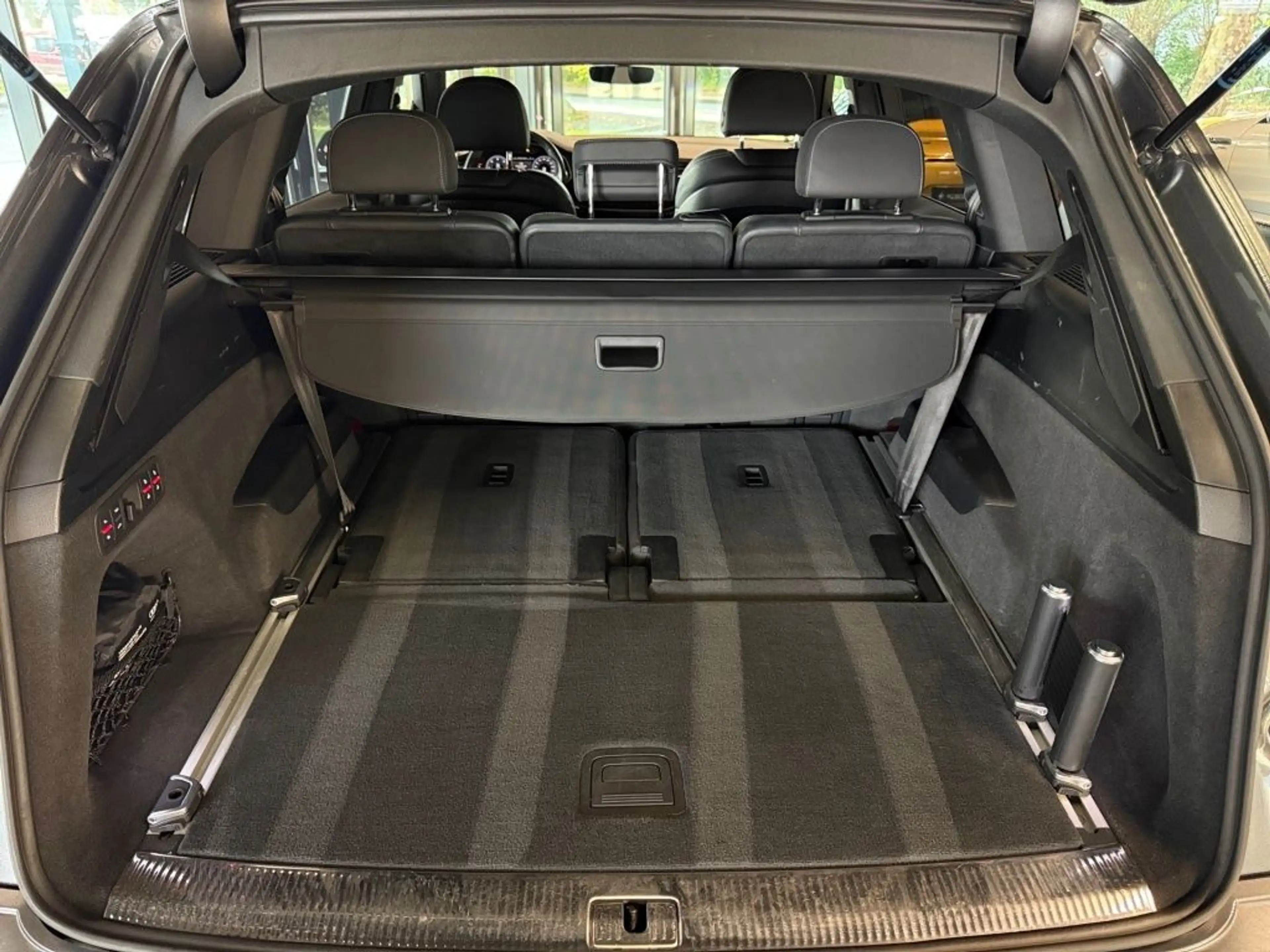 Audi Q7 50 TDI quattro S line +MATRIX+BOSE+AHK+7-SITZ — photo 9