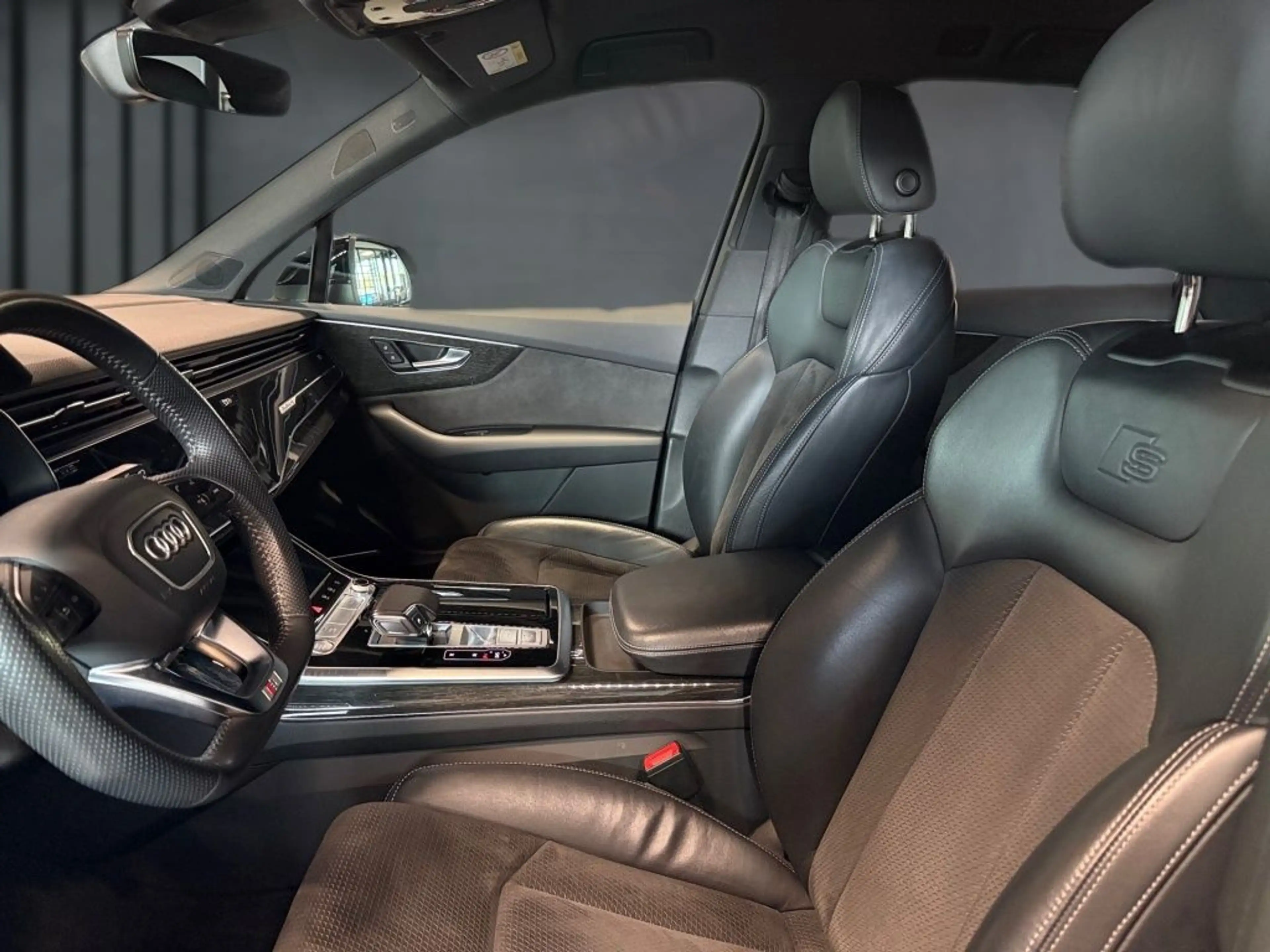 Audi Q7 50 TDI quattro S line +MATRIX+BOSE+AHK+7-SITZ — photo 6