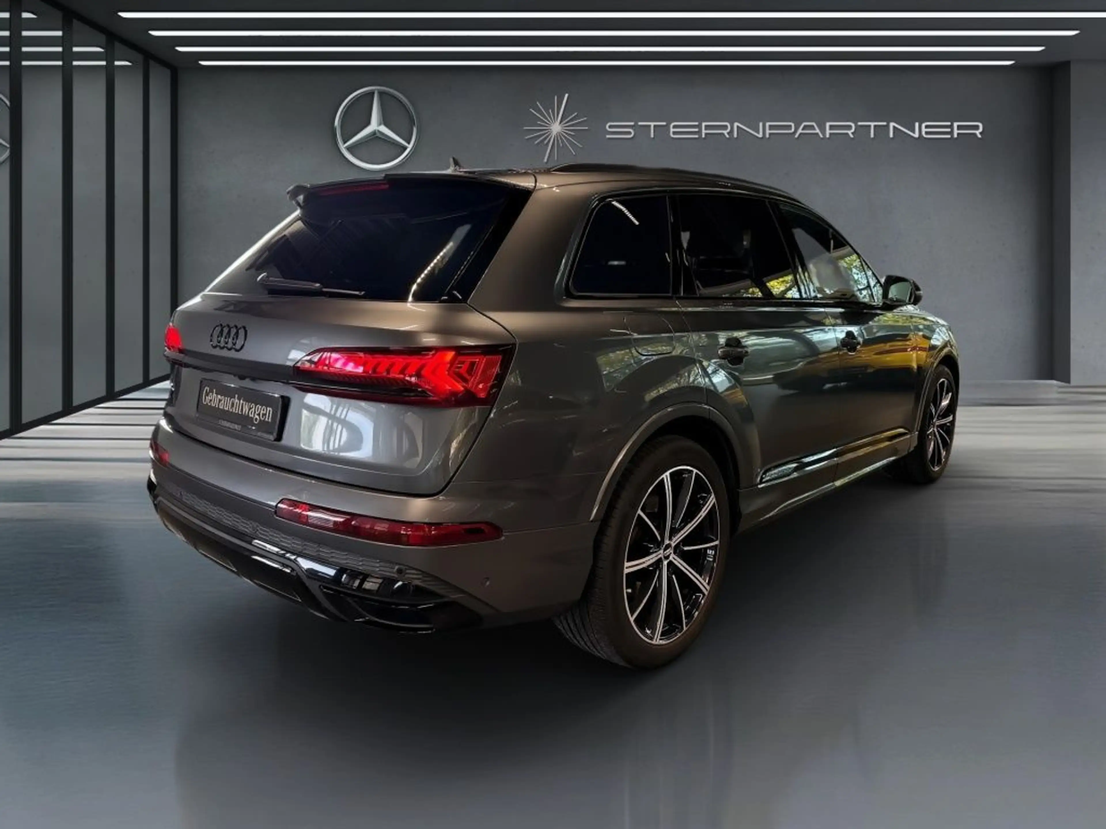 Audi Q7 50 TDI quattro S line +MATRIX+BOSE+AHK+7-SITZ — photo 12