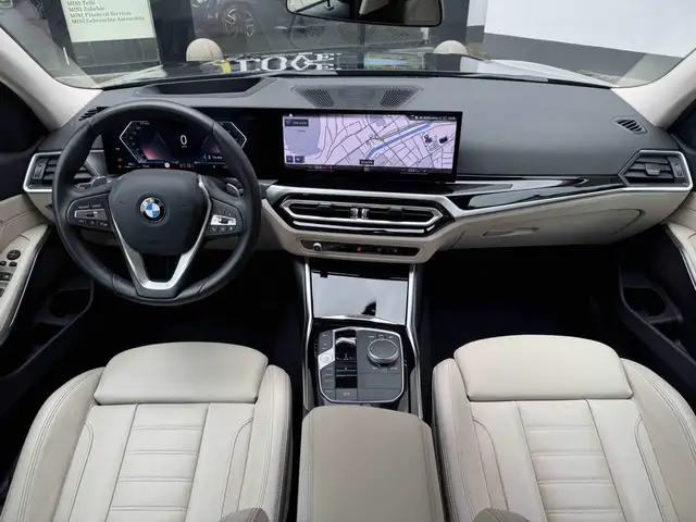 BMW 3 Series view 3
