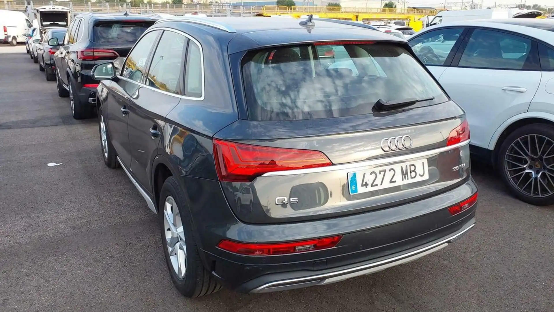 Audi Q5 35 TDI Advanced S tronic Gris - 2