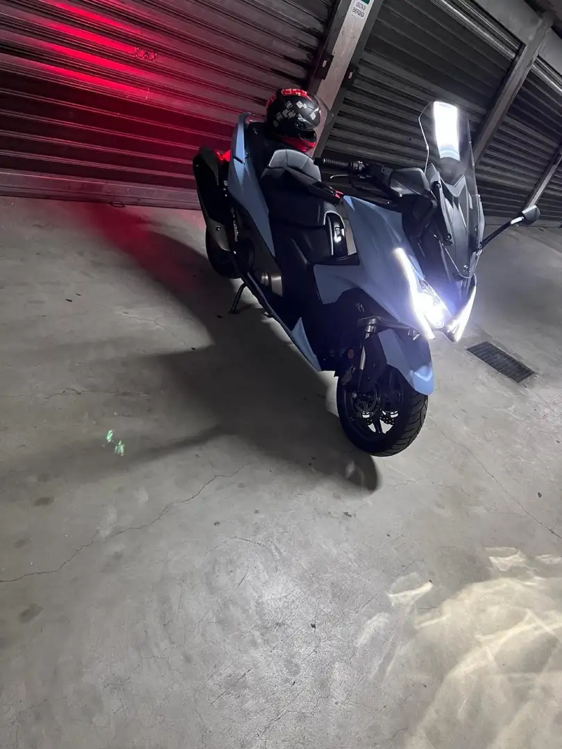 Kymco AK 550 Blau - 1