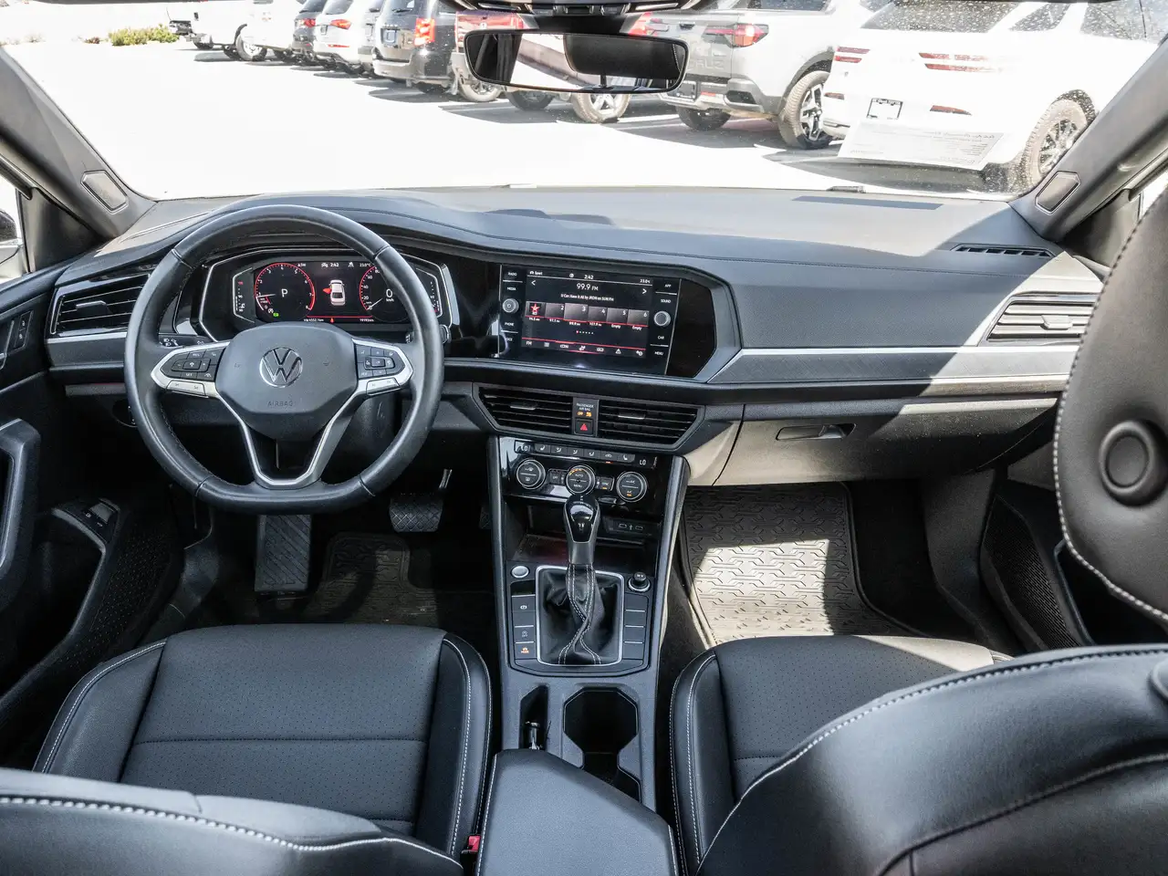 Volkswagen Jetta снимка Volkswagen Jetta