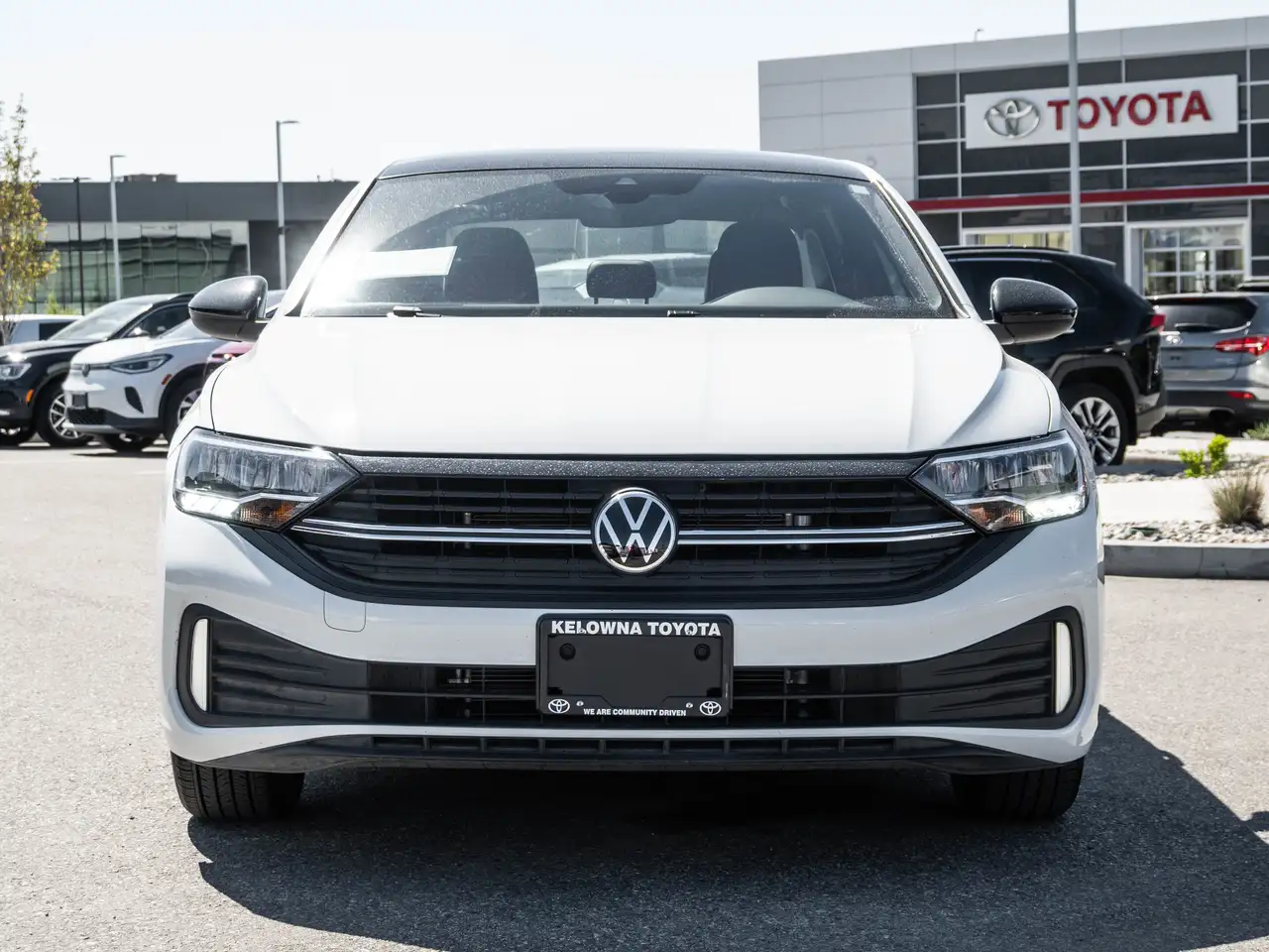 Volkswagen Jetta снимка Volkswagen Jetta