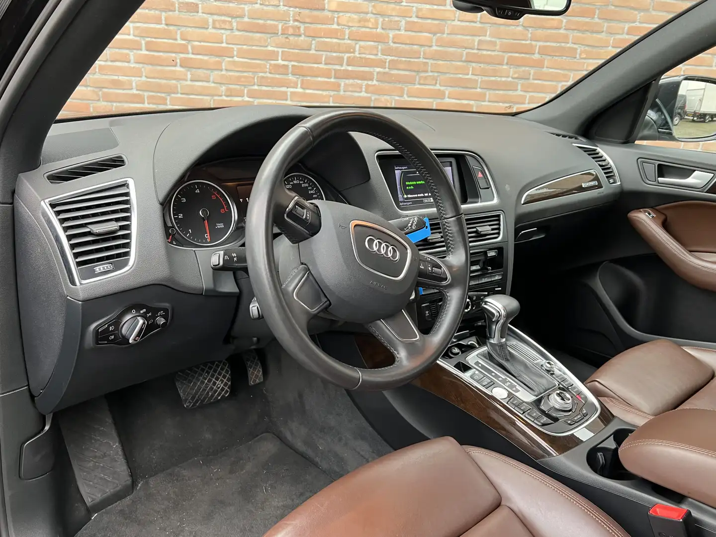 Audi Q5 3.0TDI V6 Quatro S-Line / Adaptive Cruise / Leer / Zwart - 2